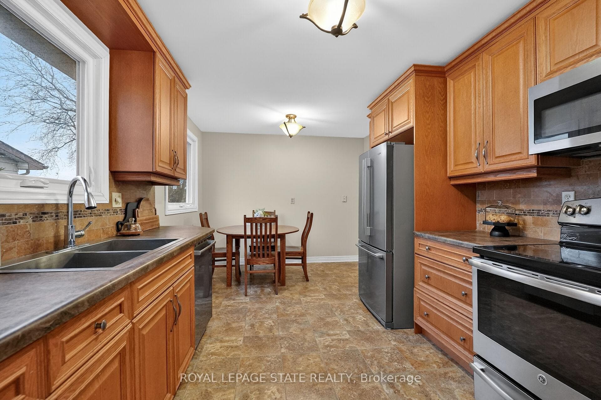 9 Sidare Court photo 16