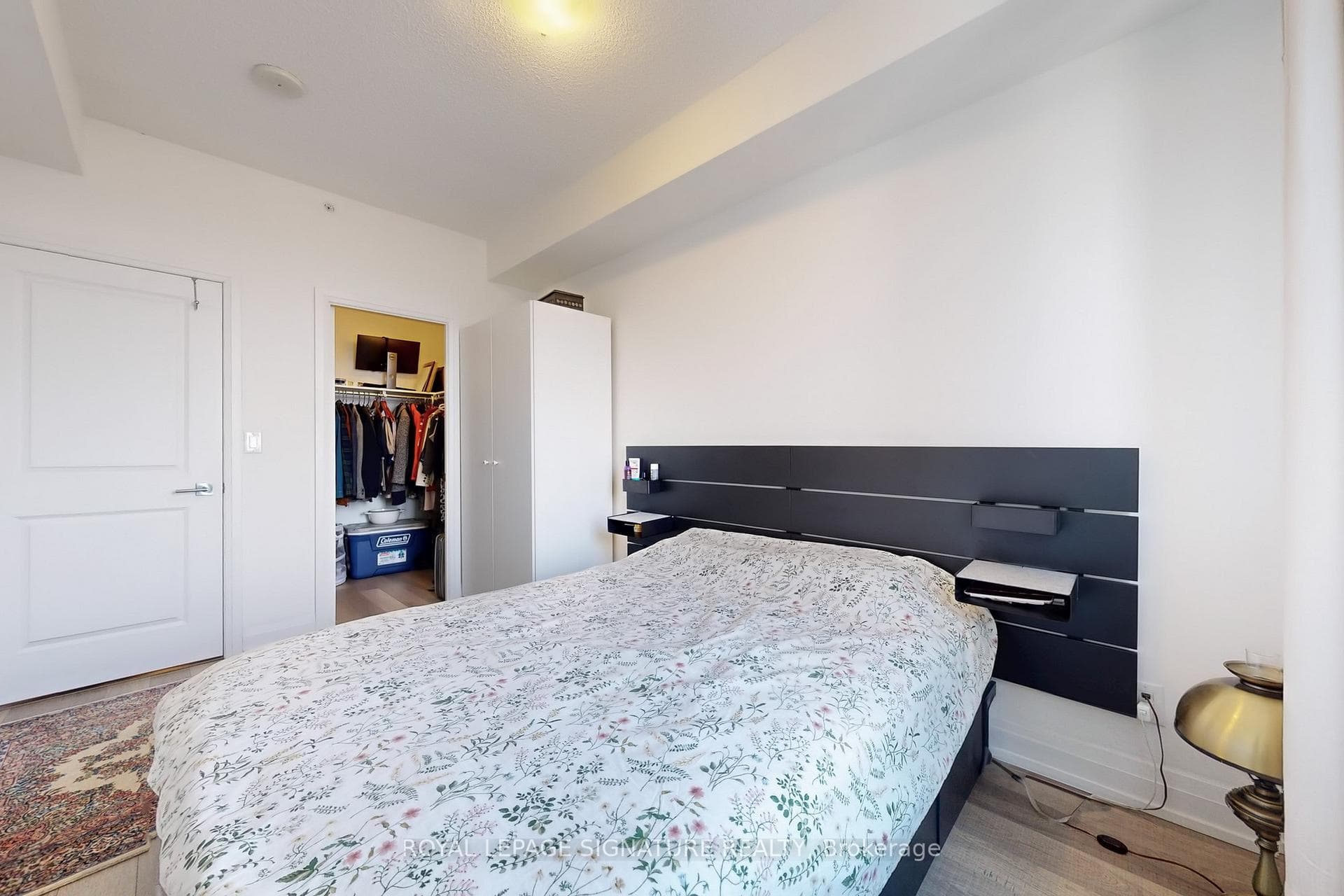 7165 Yonge Street Unit 2115 photo 21