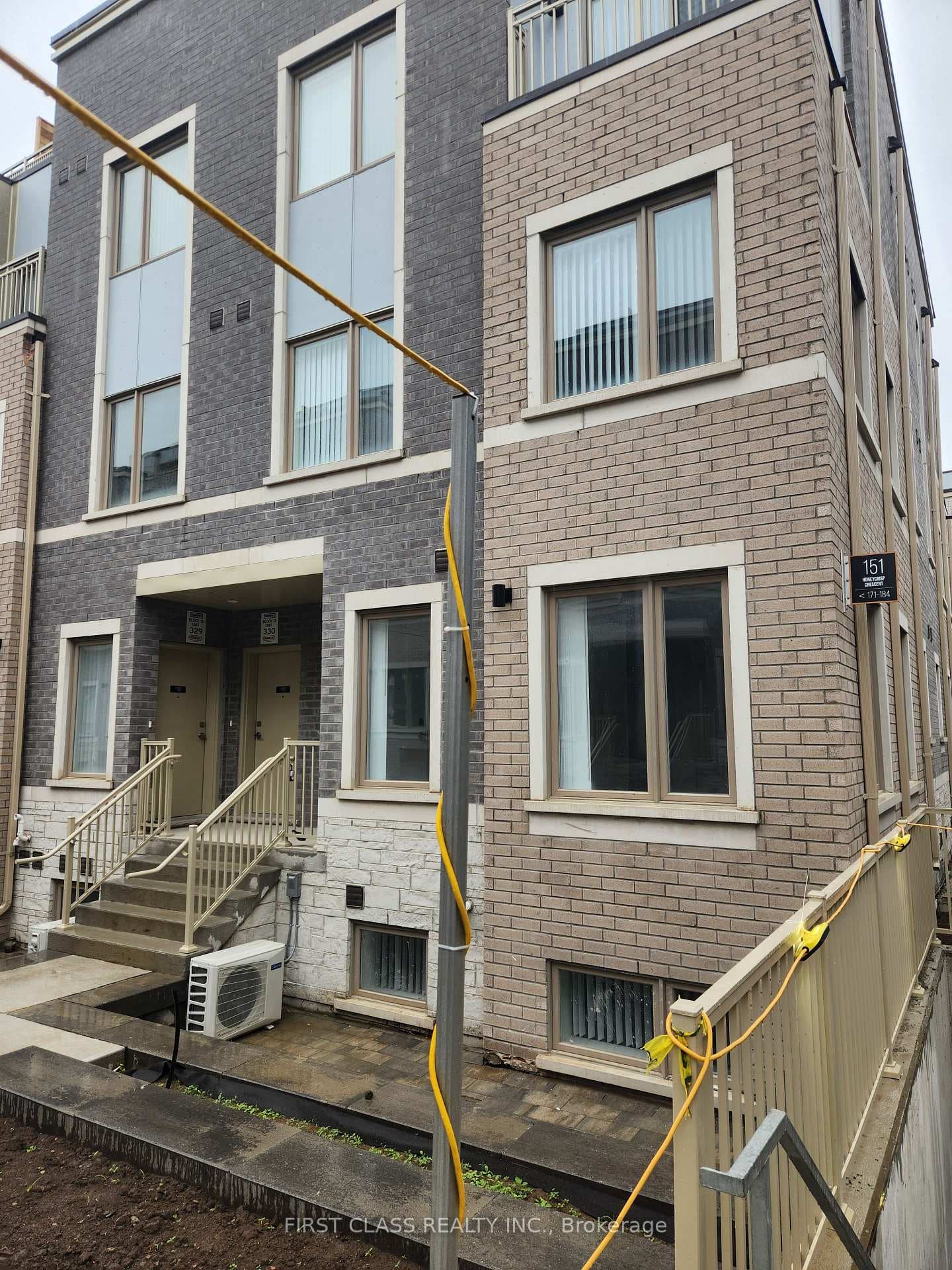 151 Honeycrisp Crescent Unit 184 photo 14