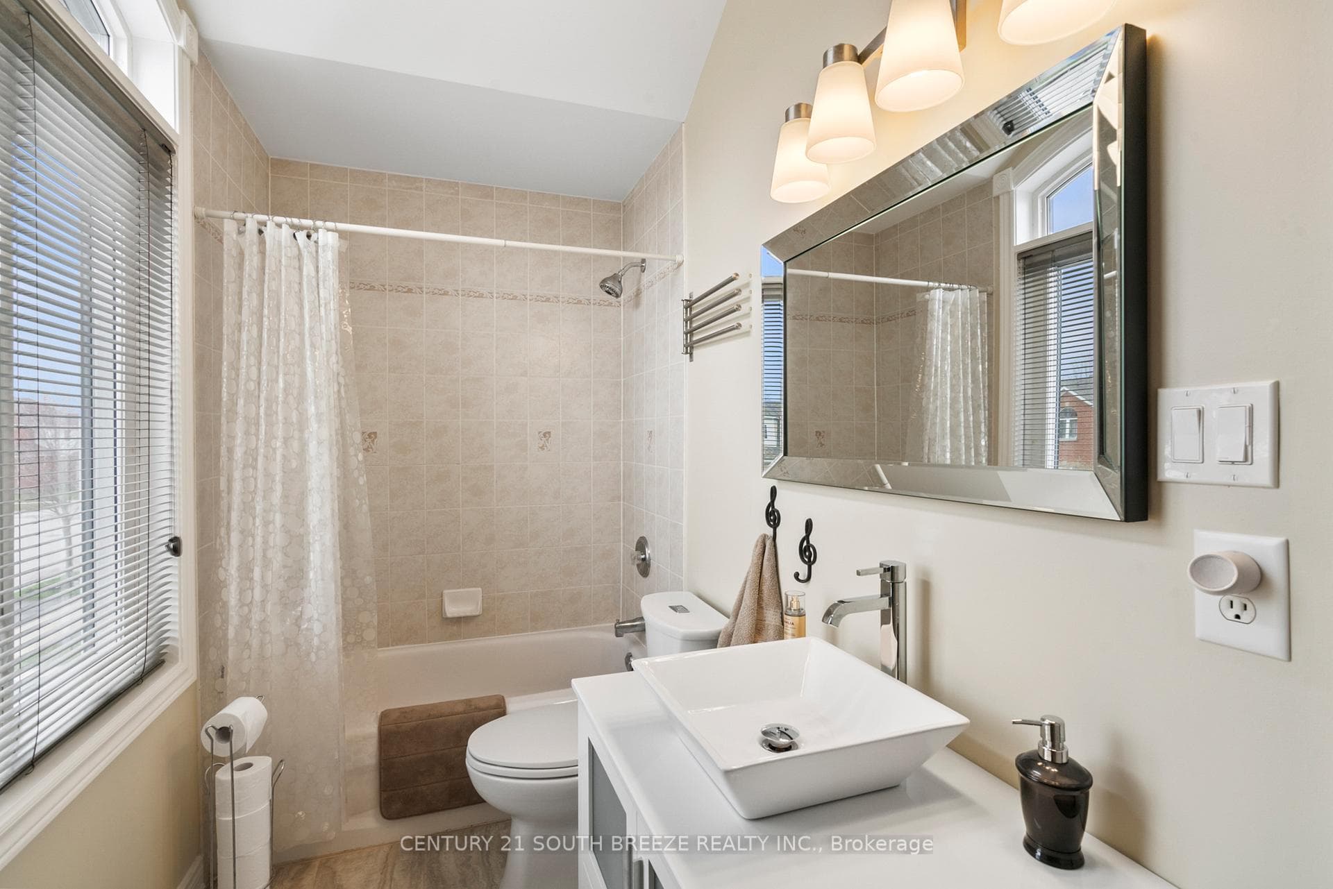 132 Toscana Drive photo 22
