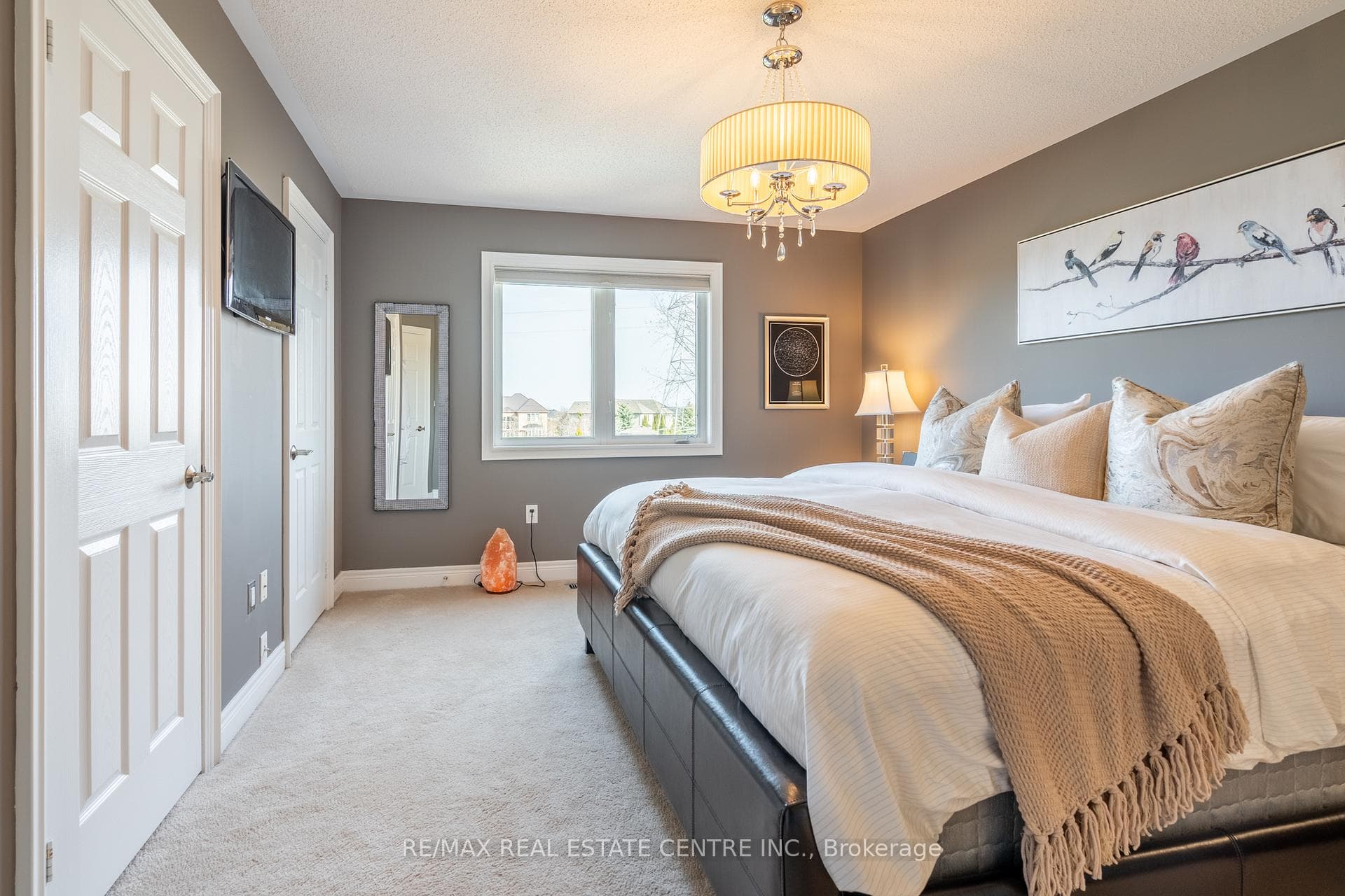 4146 Saunders Crescent photo 26