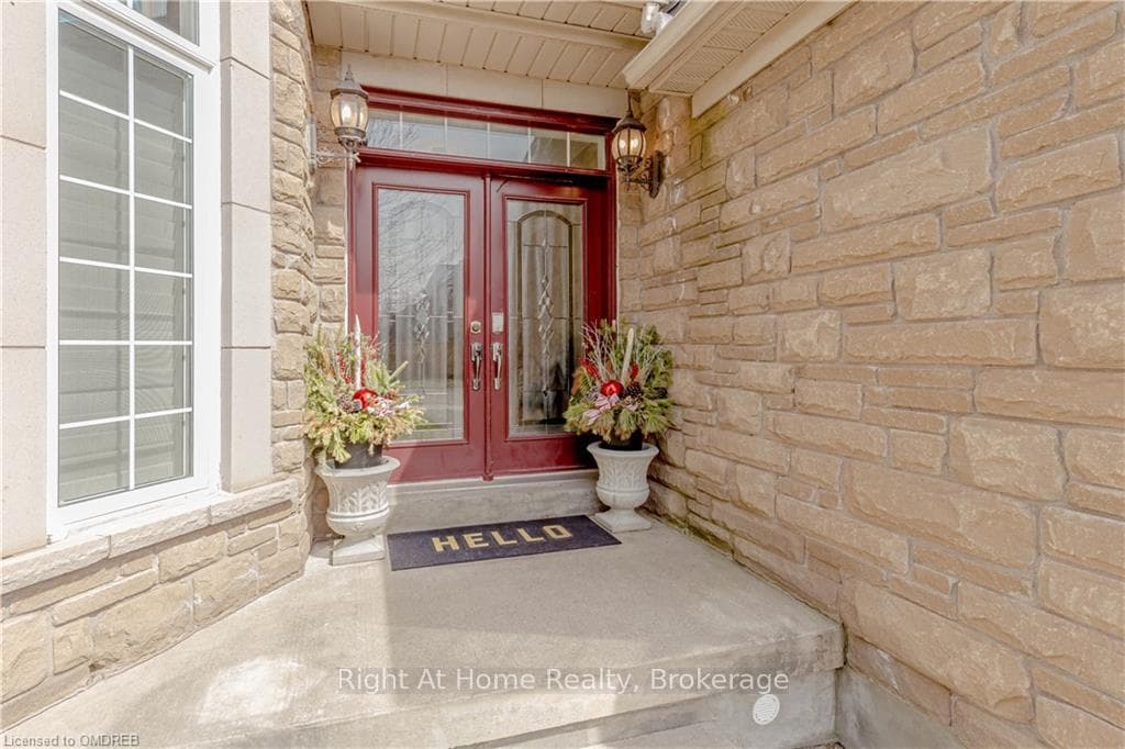 2138 ALDERBROOK Drive photo 3