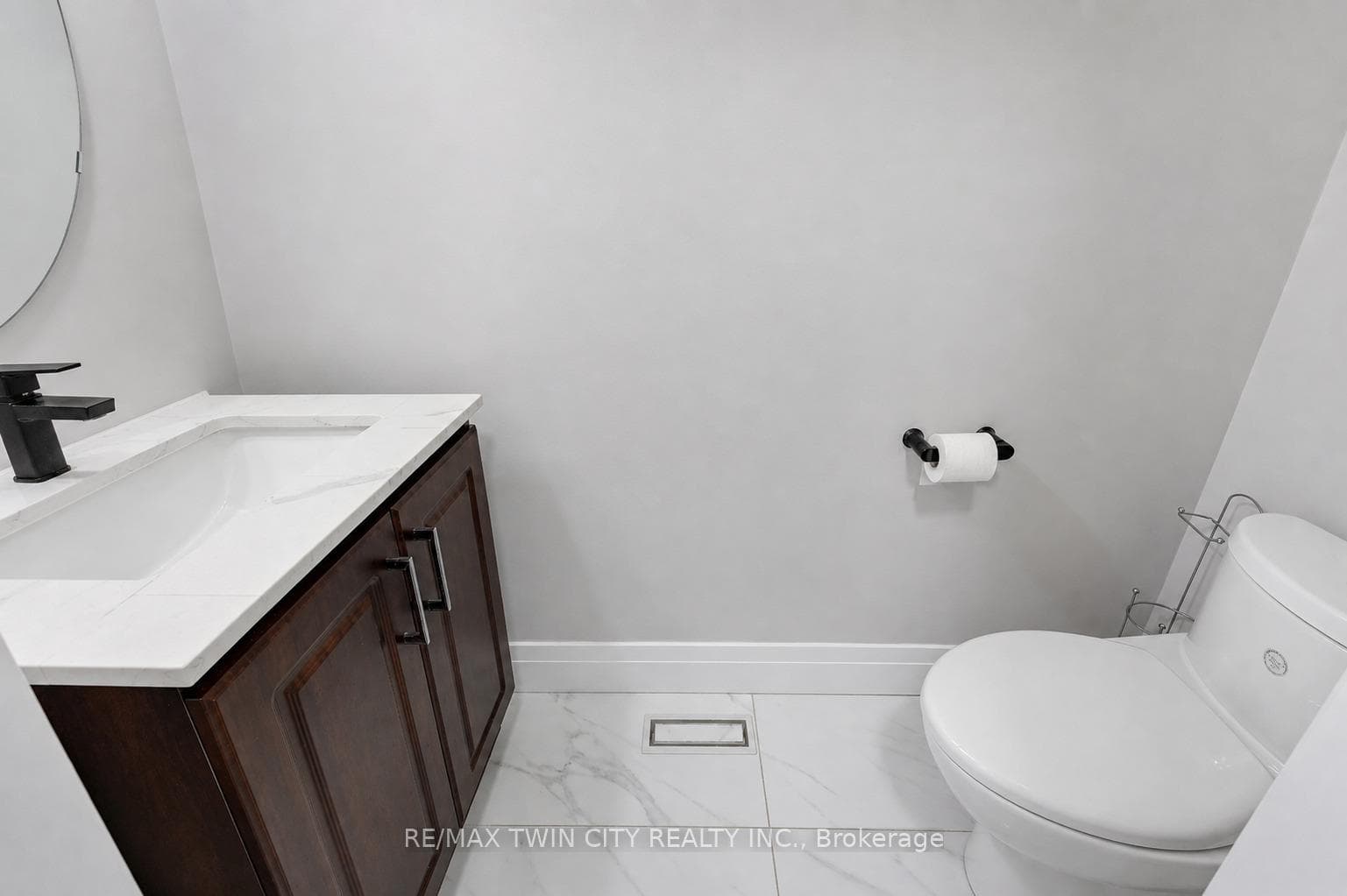 42 Doon Mills Drive photo 18