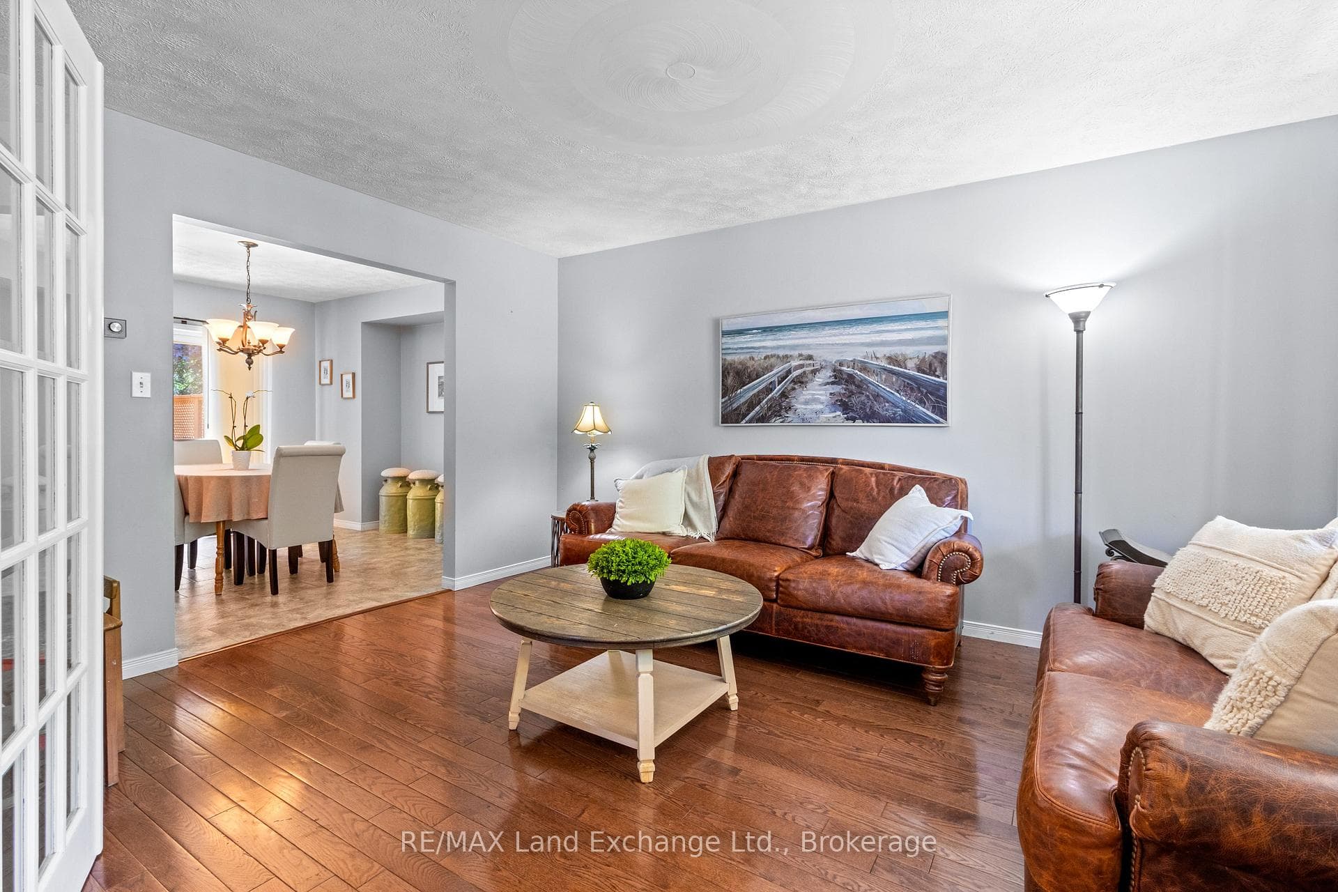 Main level living room