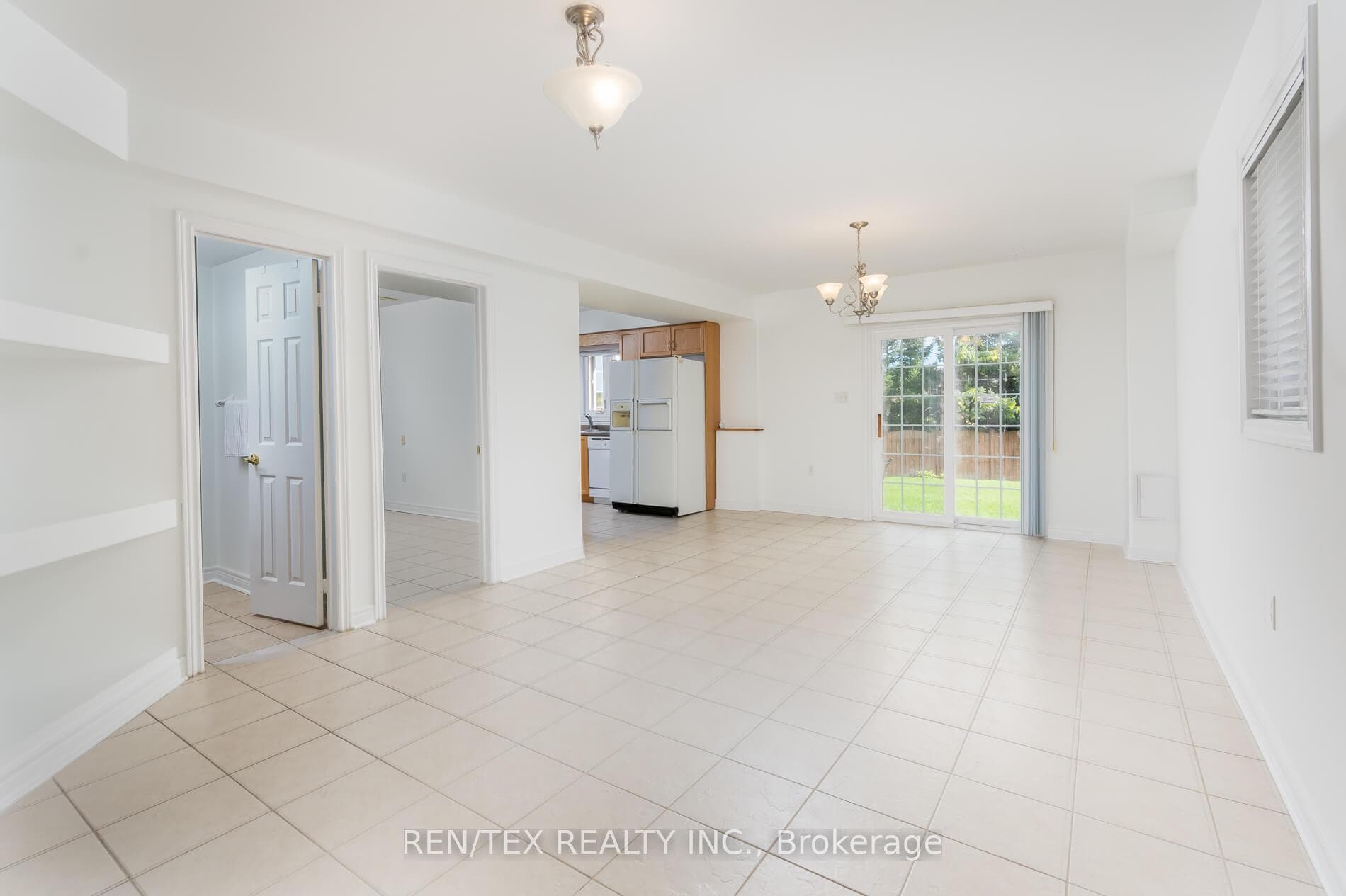 105 Eastbrook Way photo 15