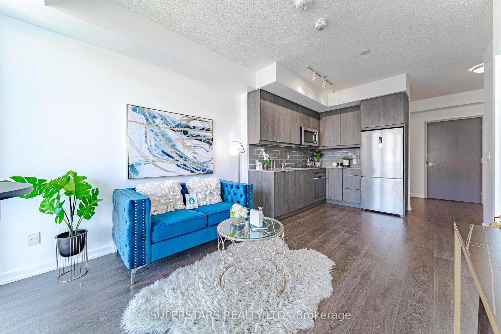 32 Forest Manor Road Unit 2603 photo 6