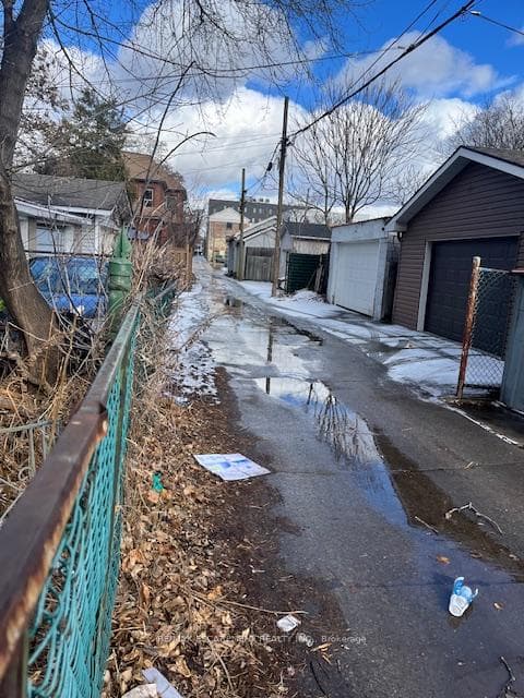 192 VICTORIA Avenue photo 8