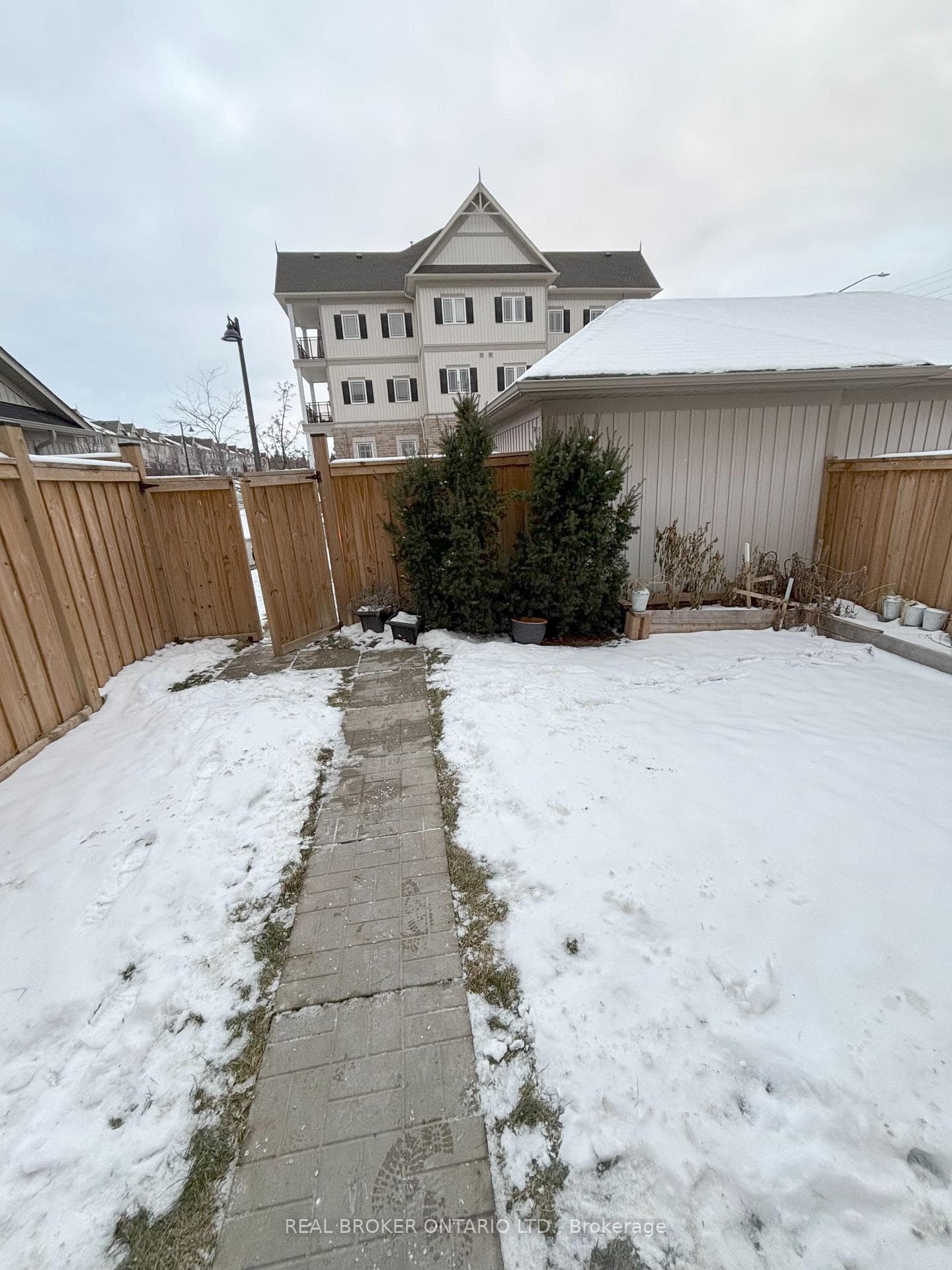 6 Mcbride Avenue photo 25