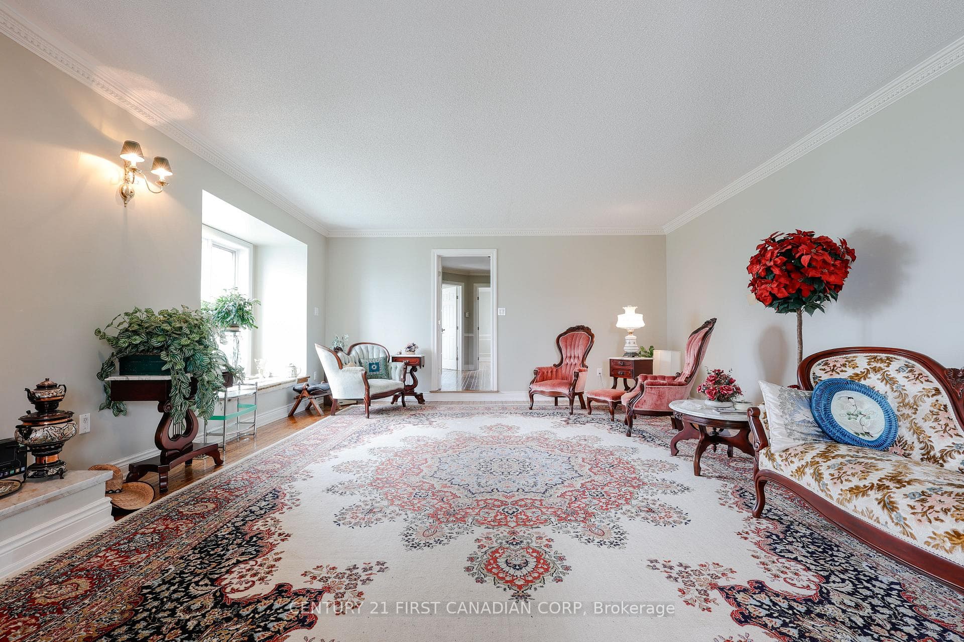 3480 Cuddy Drive photo 4