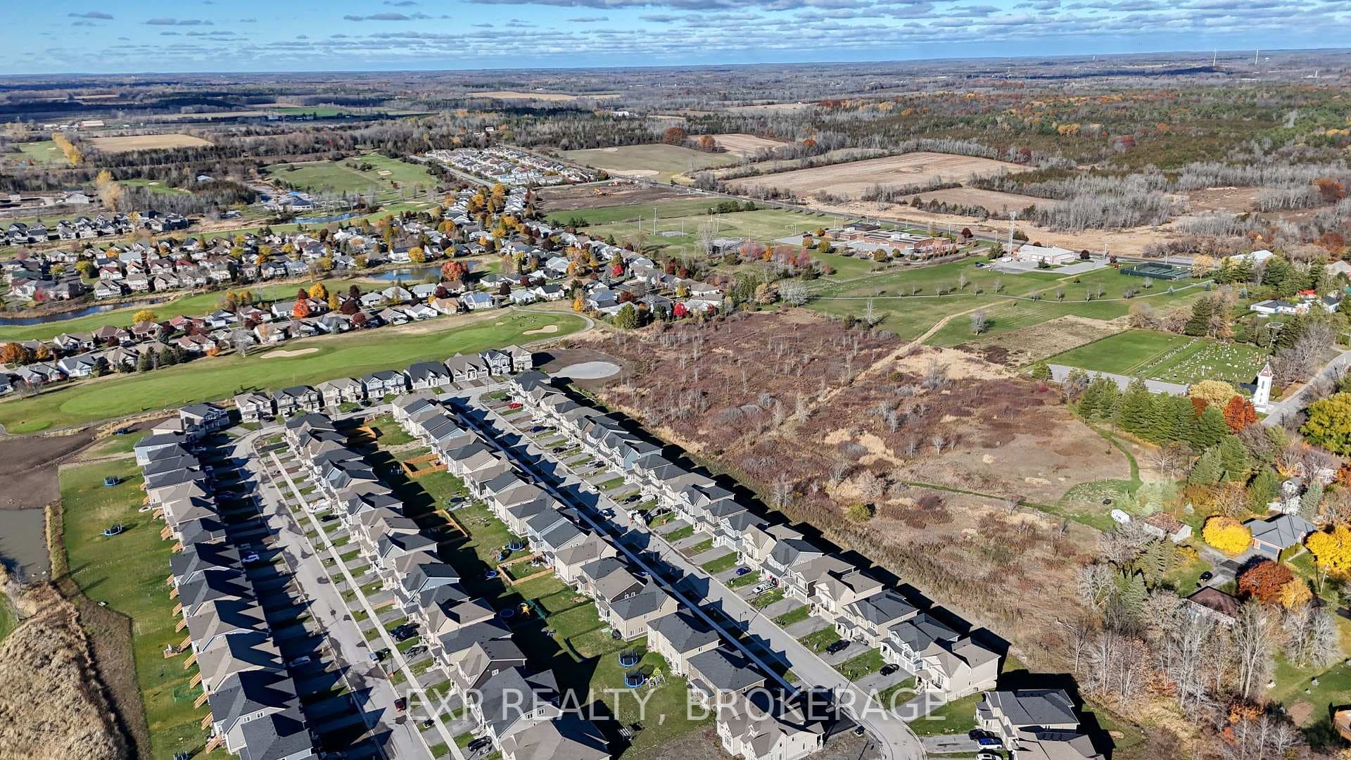 73 OAKMONT Drive photo 34