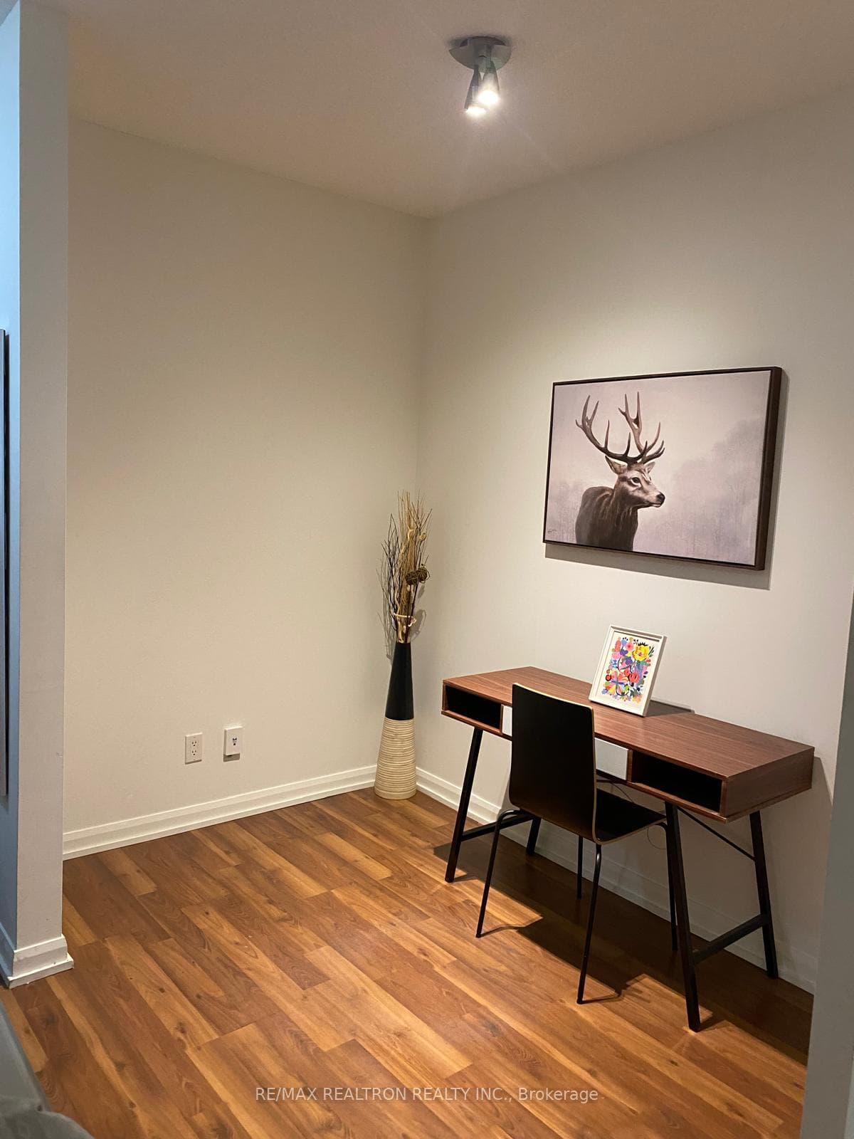 111 Elizabeth Street Unit 1252 photo 4