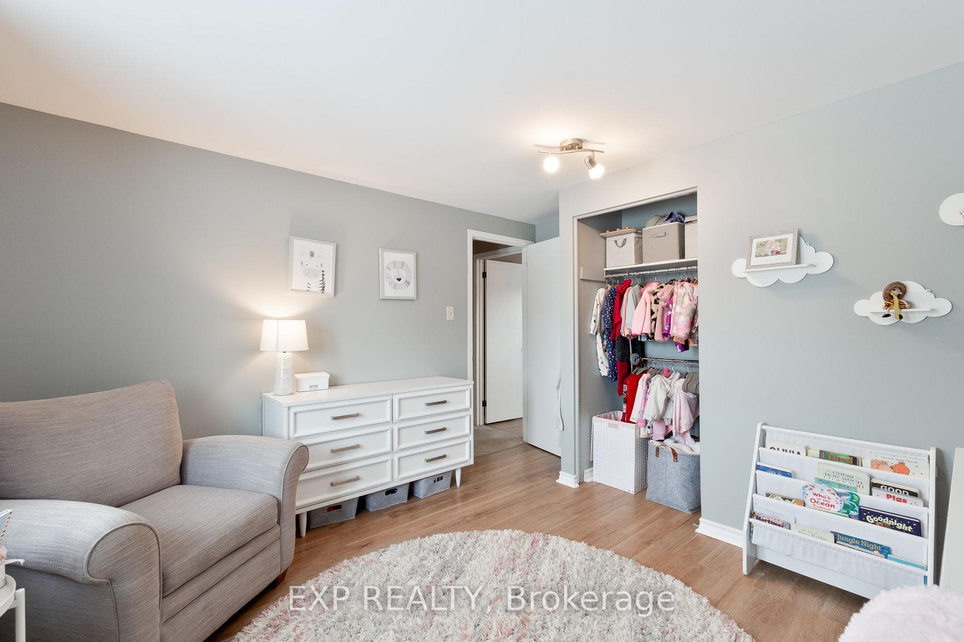 16 Acorn Crescent photo 27