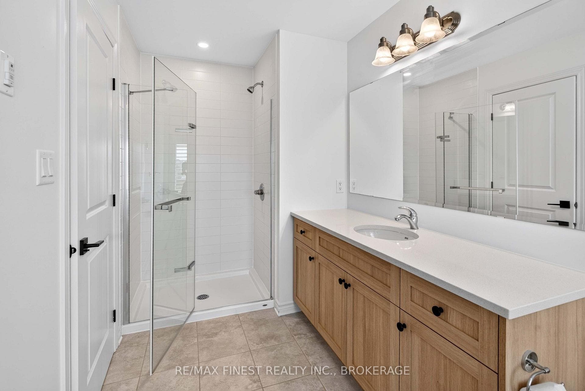 1283 DELANCEY Drive photo 30