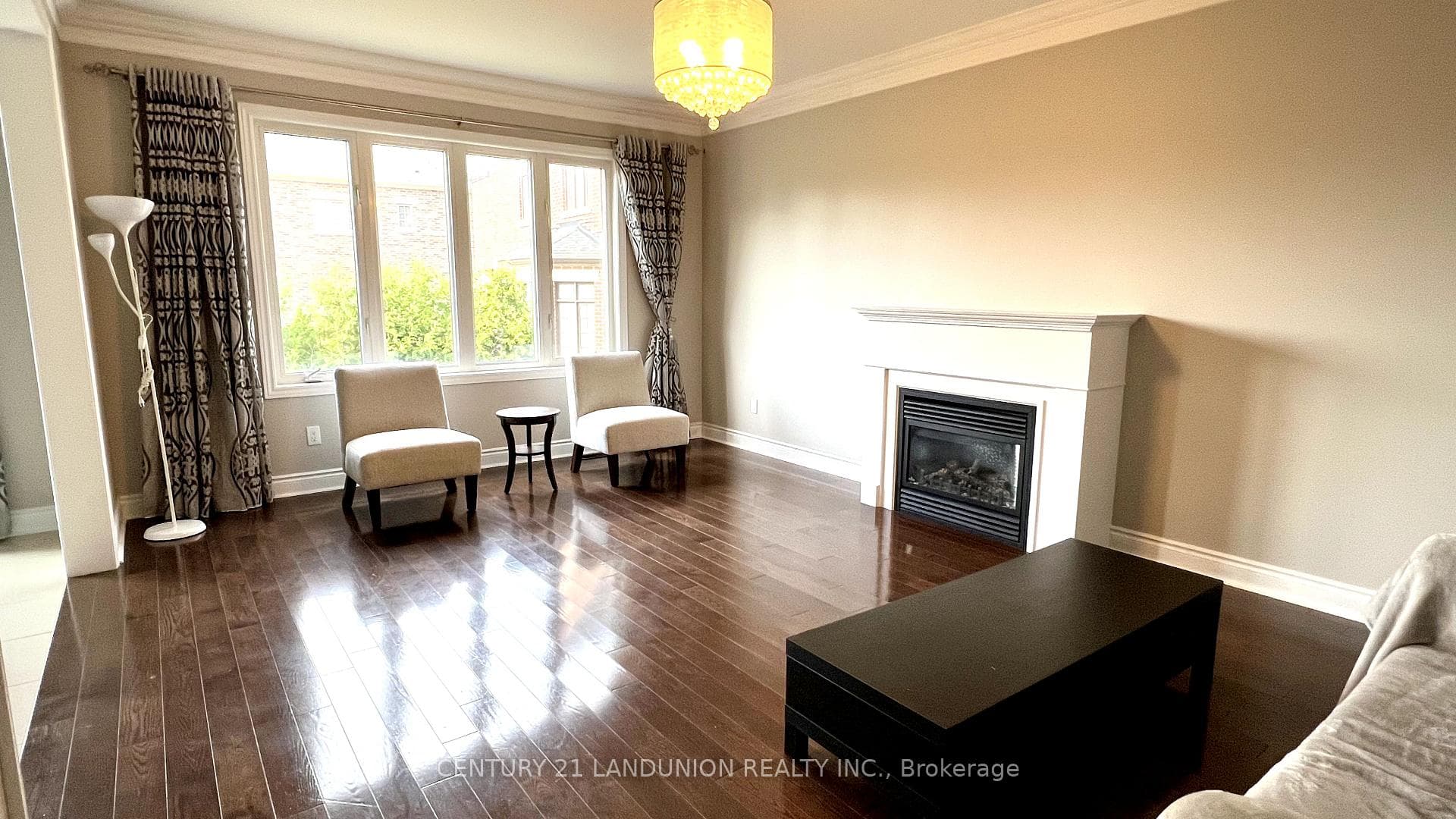 1001 Poppy Lane photo 4