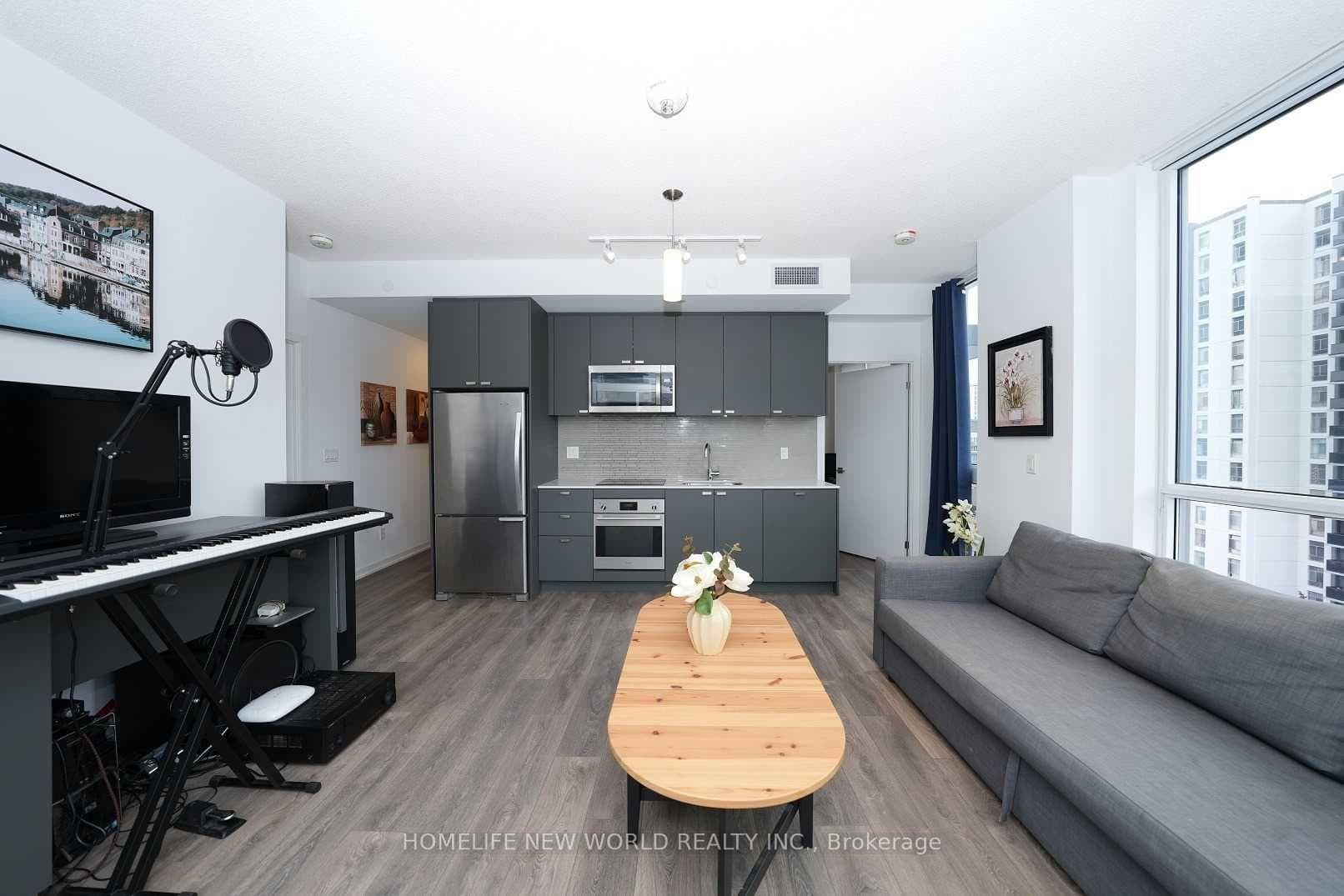56 Forest Manor Road Unit 702 photo 16