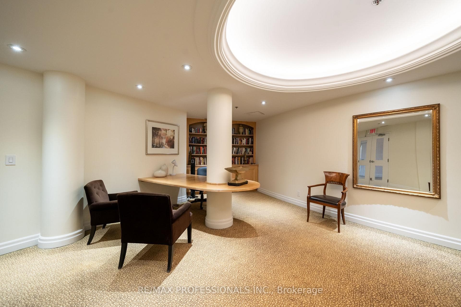 10 Delisle Avenue Unit 609 photo 33