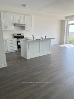 124 GREER Street photo 8