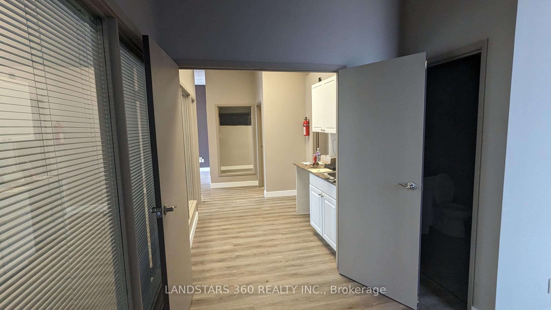 110 West Beaver Creek Road Unit 4 photo 7
