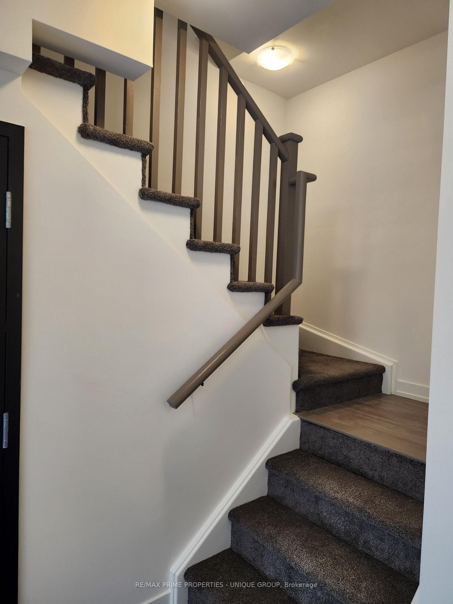 851 Sheppard Avenue Unit 16 photo 17