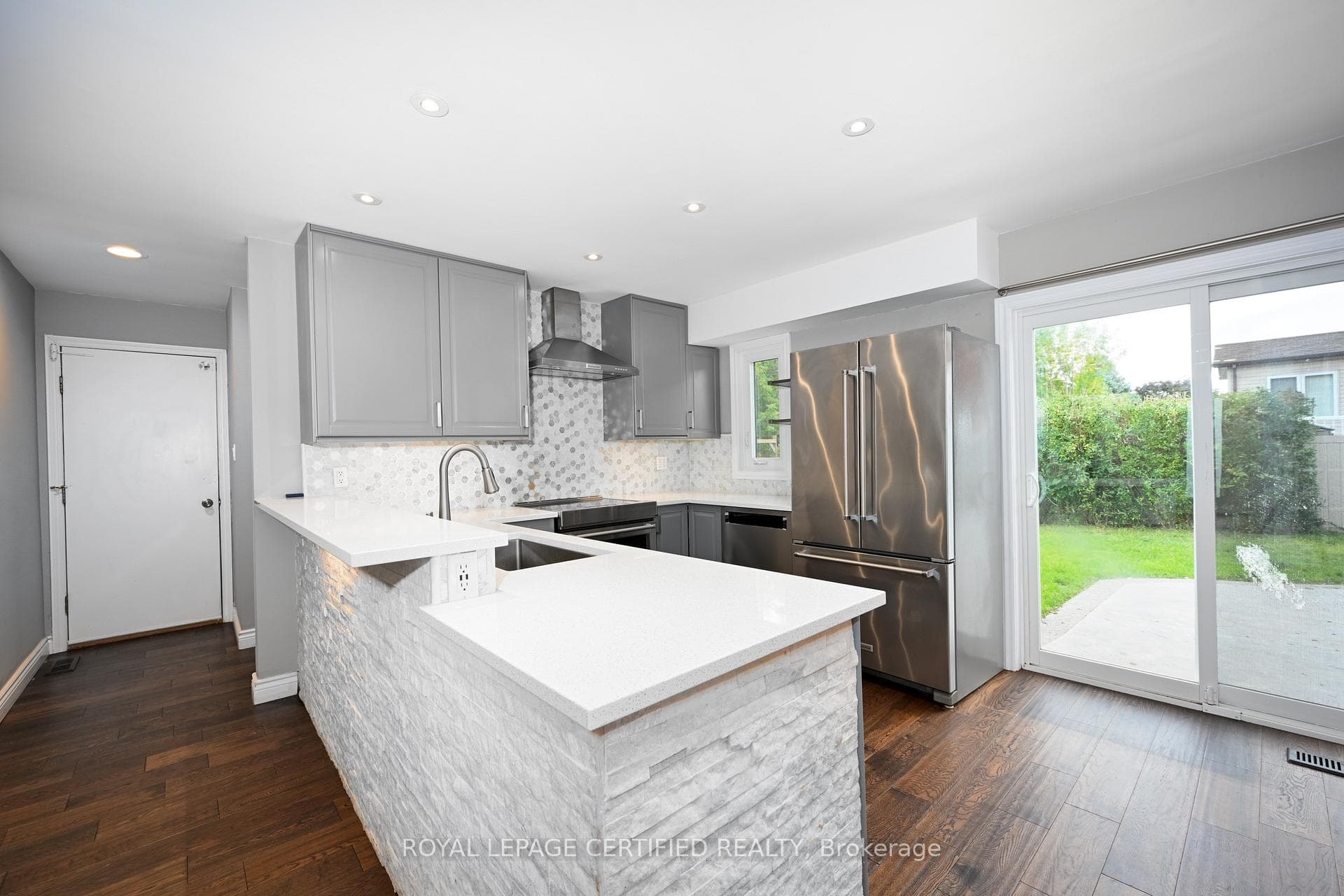 141 Olive Street photo 7