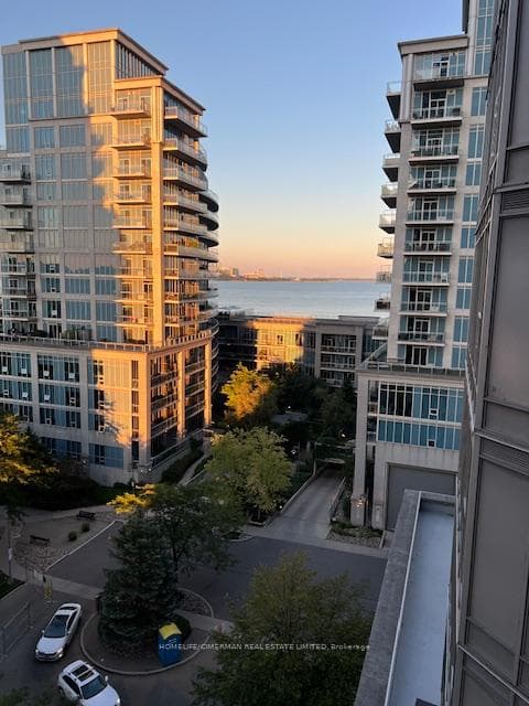 2121 Lakeshore Boulevard Unit 910 photo 30