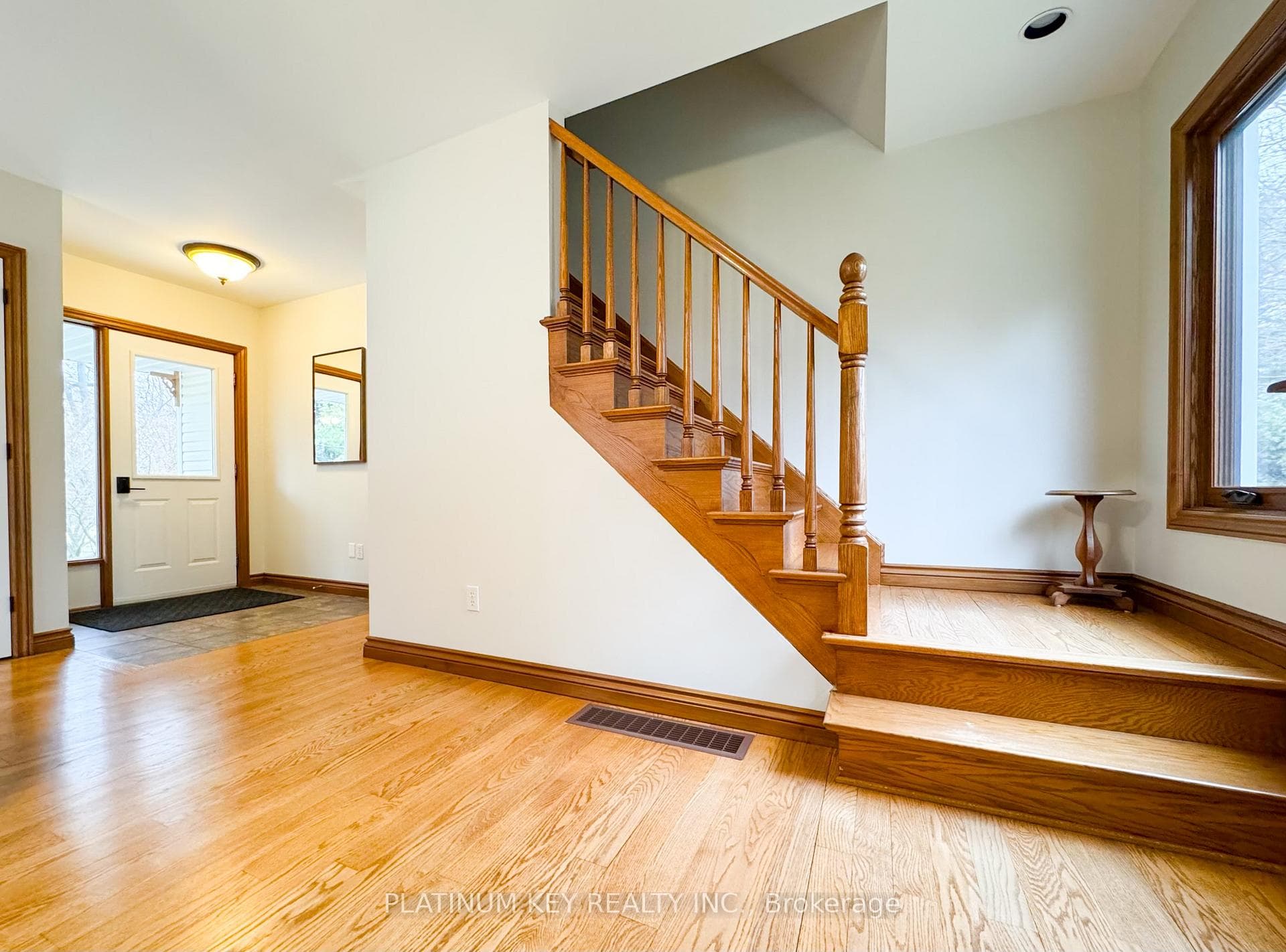 23375 McEvoy Road photo 4