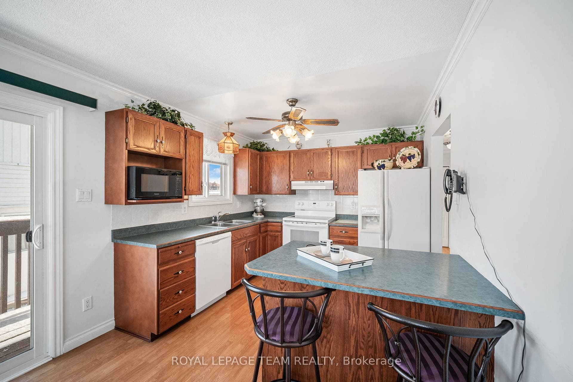 87 Seventh Avenue photo 13