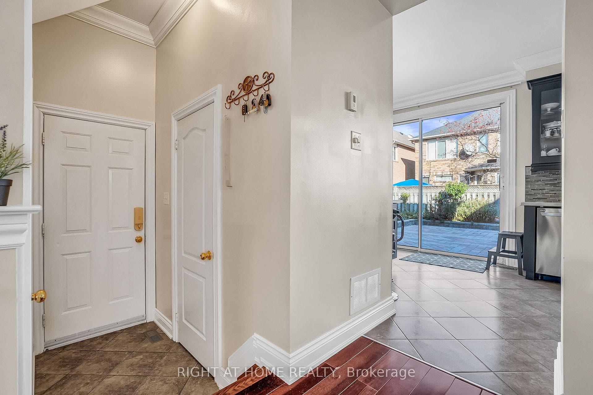 421 John Deisman Boulevard photo 23