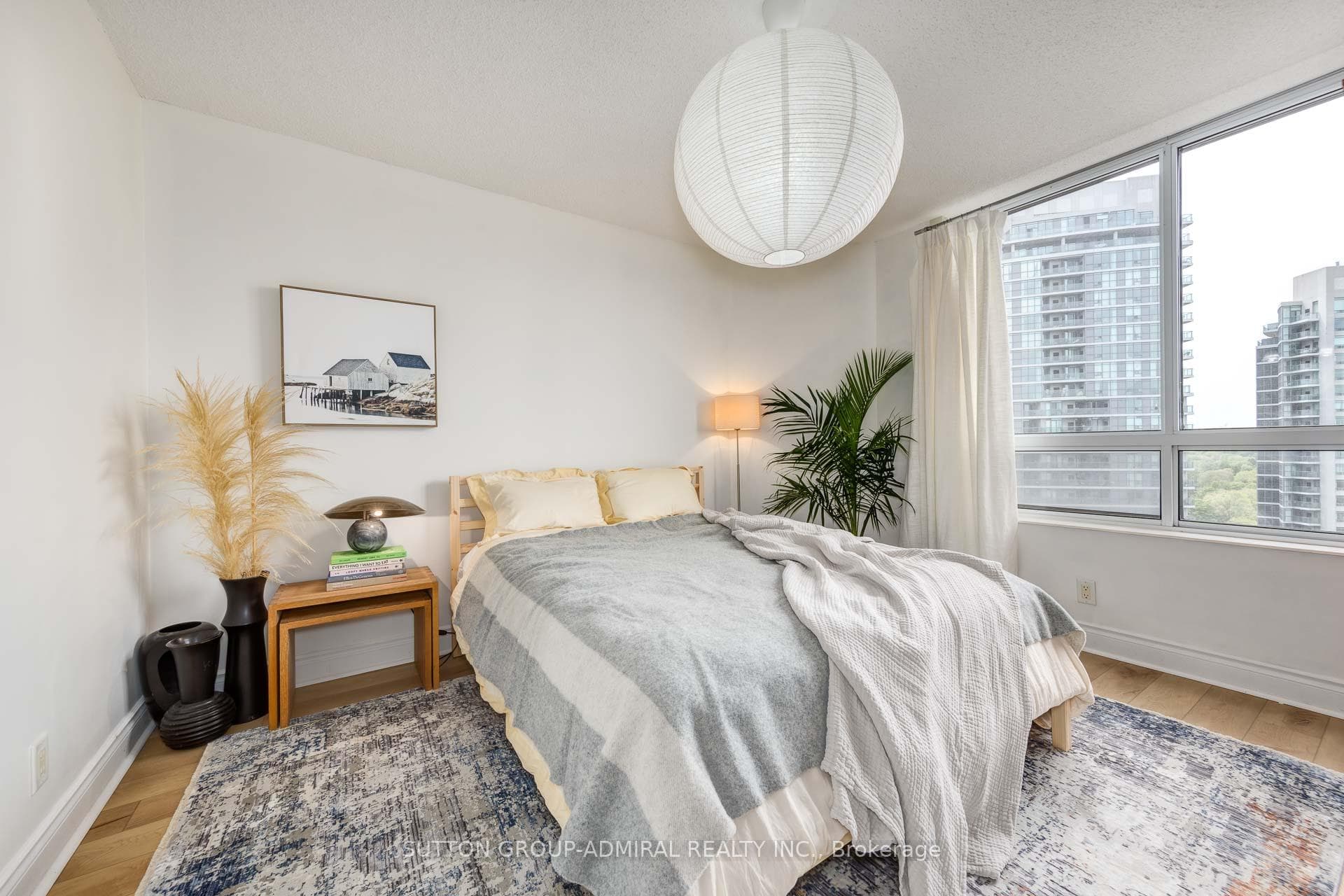 78 Harrison Garden Boulevard Unit 1502 photo 13