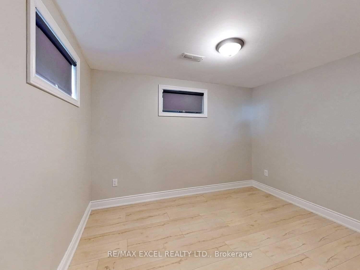 91 Rockport Crescent photo 6
