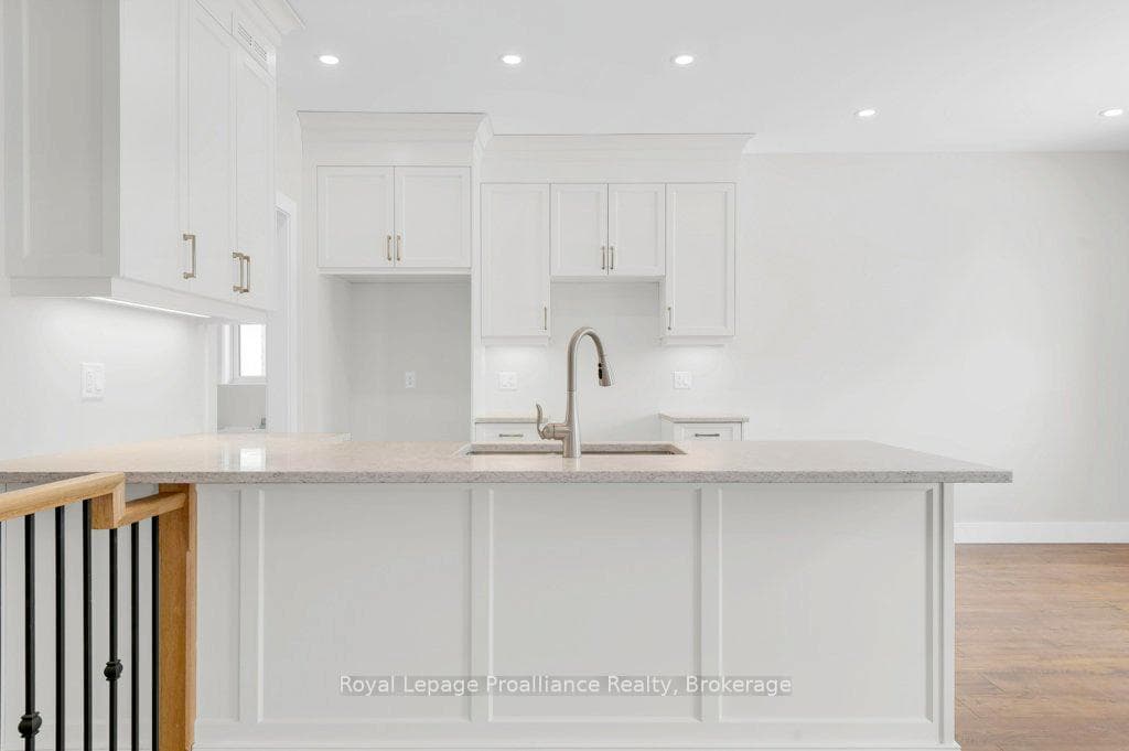 8 Dunmor Street photo 15