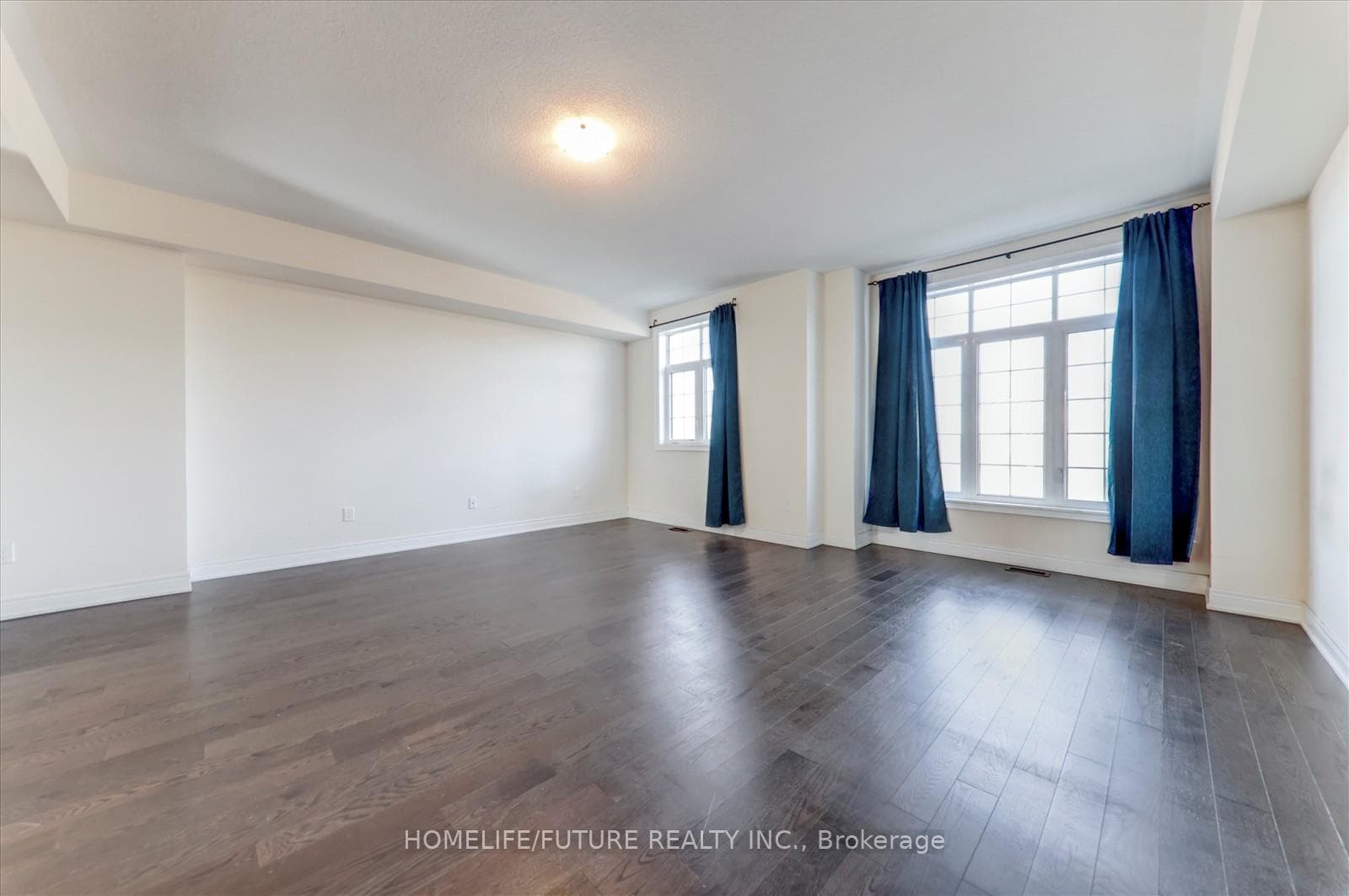 289 Kirkham Drive photo 11