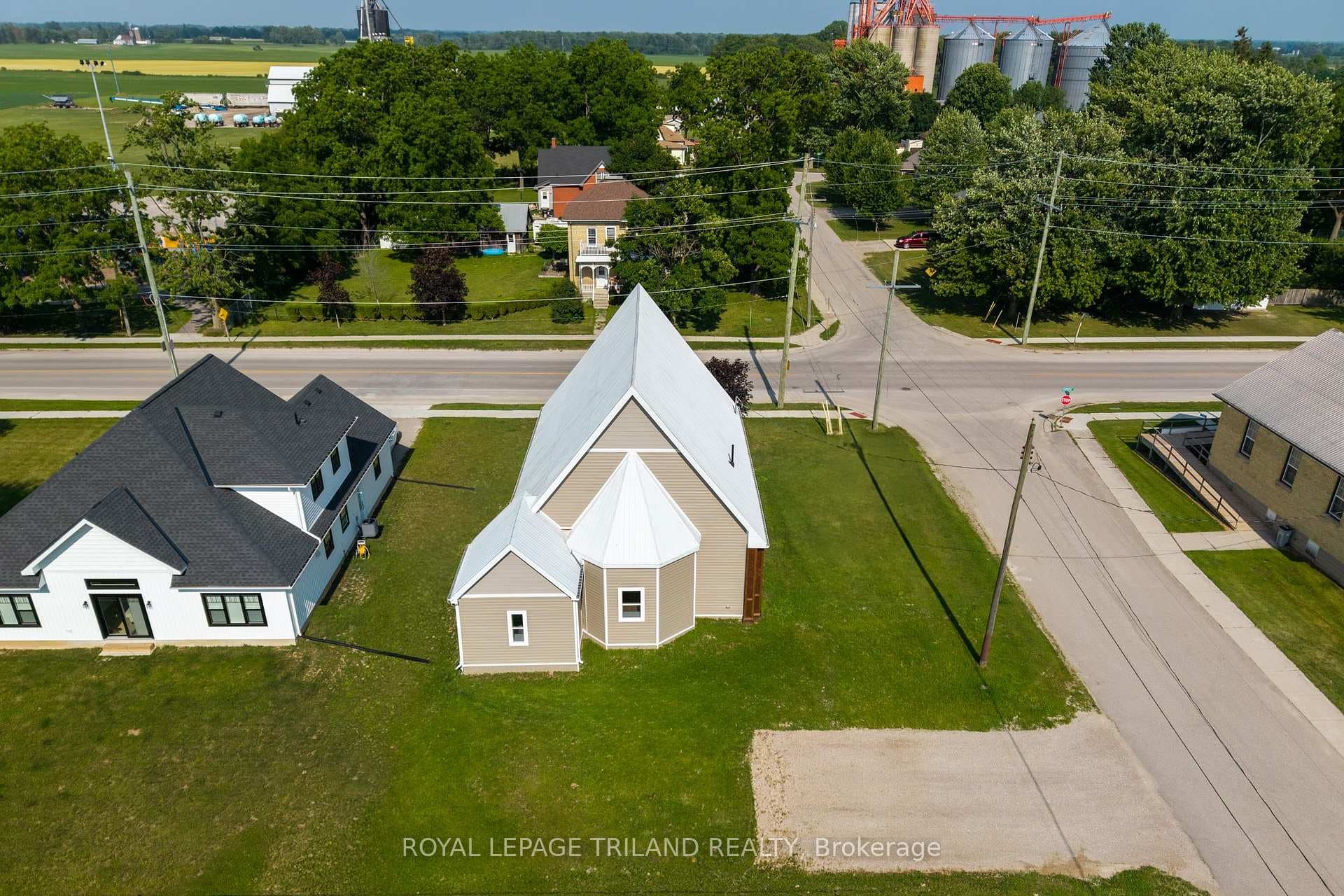 27775 Kerwood Road photo 11