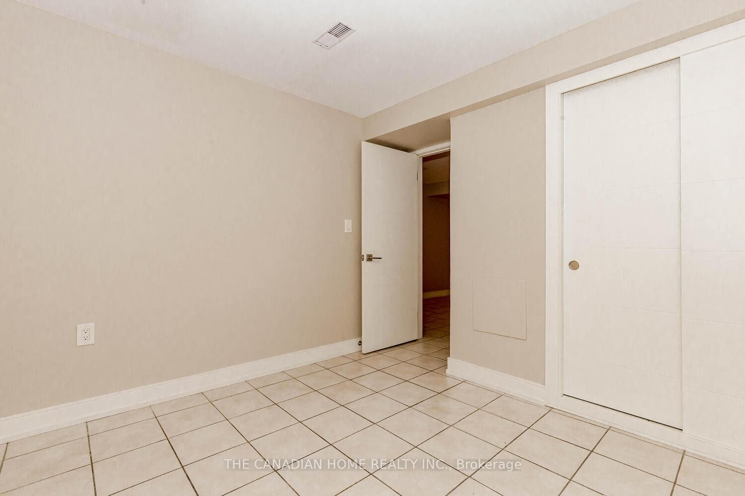 6292 DONWAY Drive Unit BSMNT photo 39