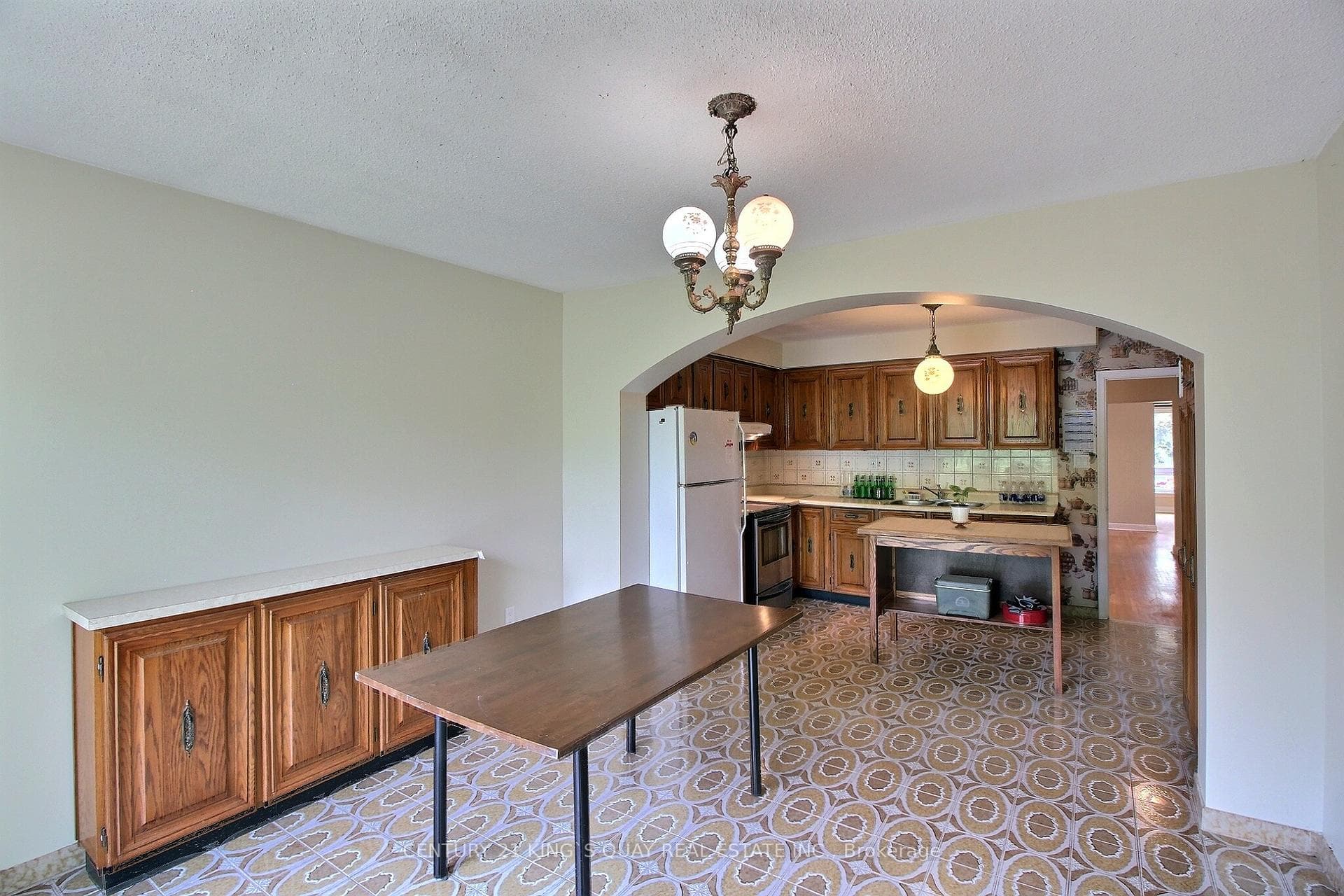 15 Droxford Avenue photo 5