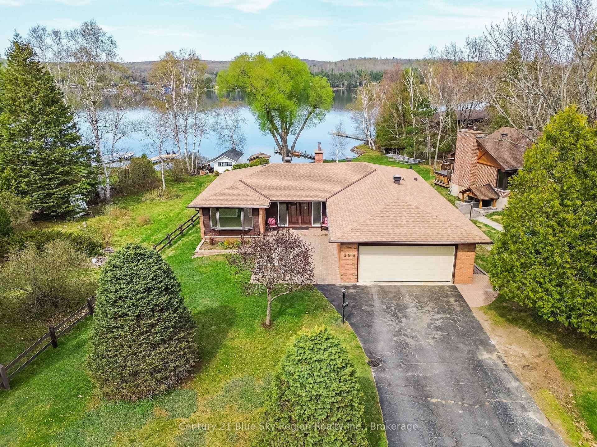 396 Lakeside Drive photo 1