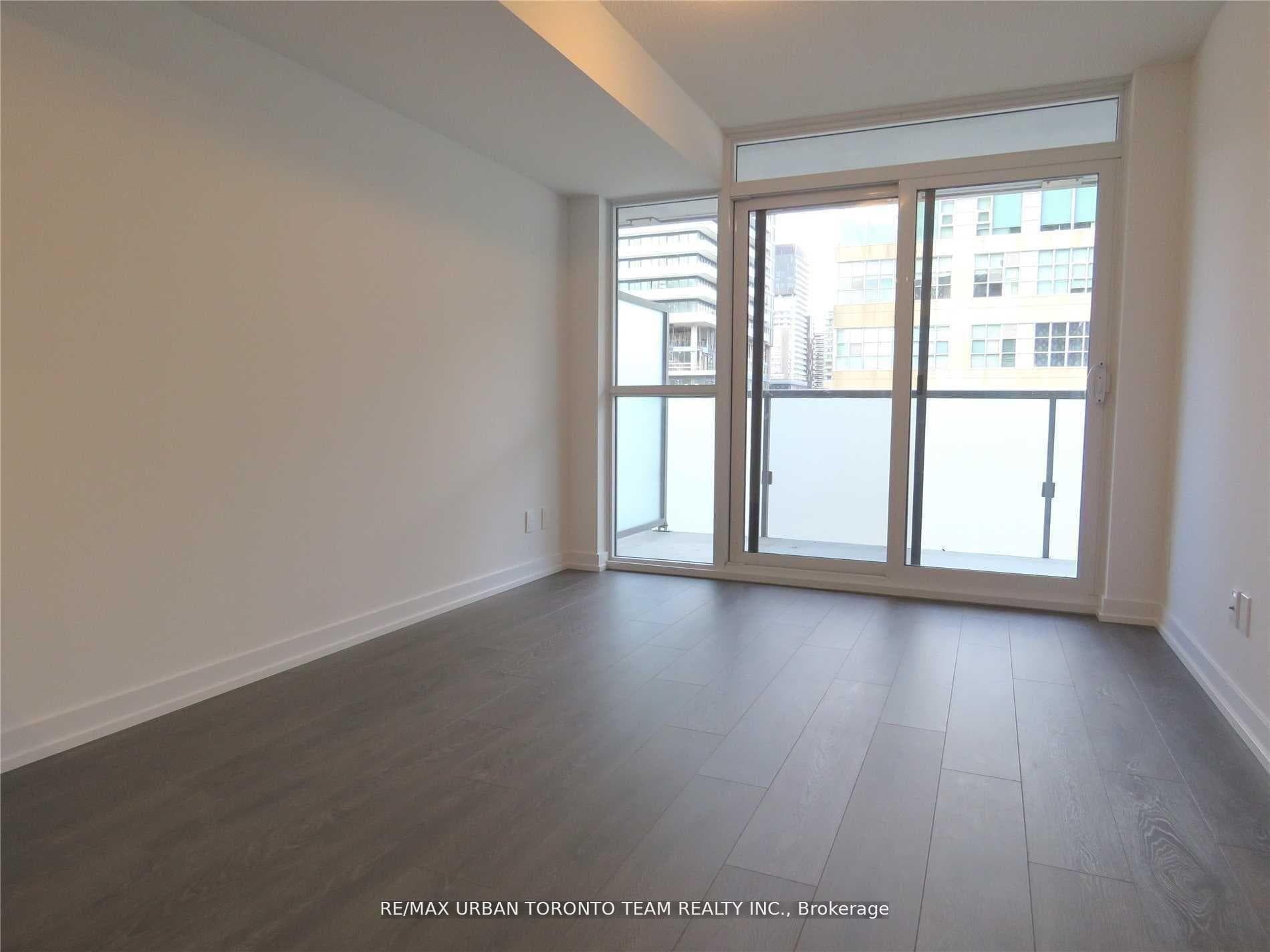 125 Redpath Avenue Unit 308 photo 3