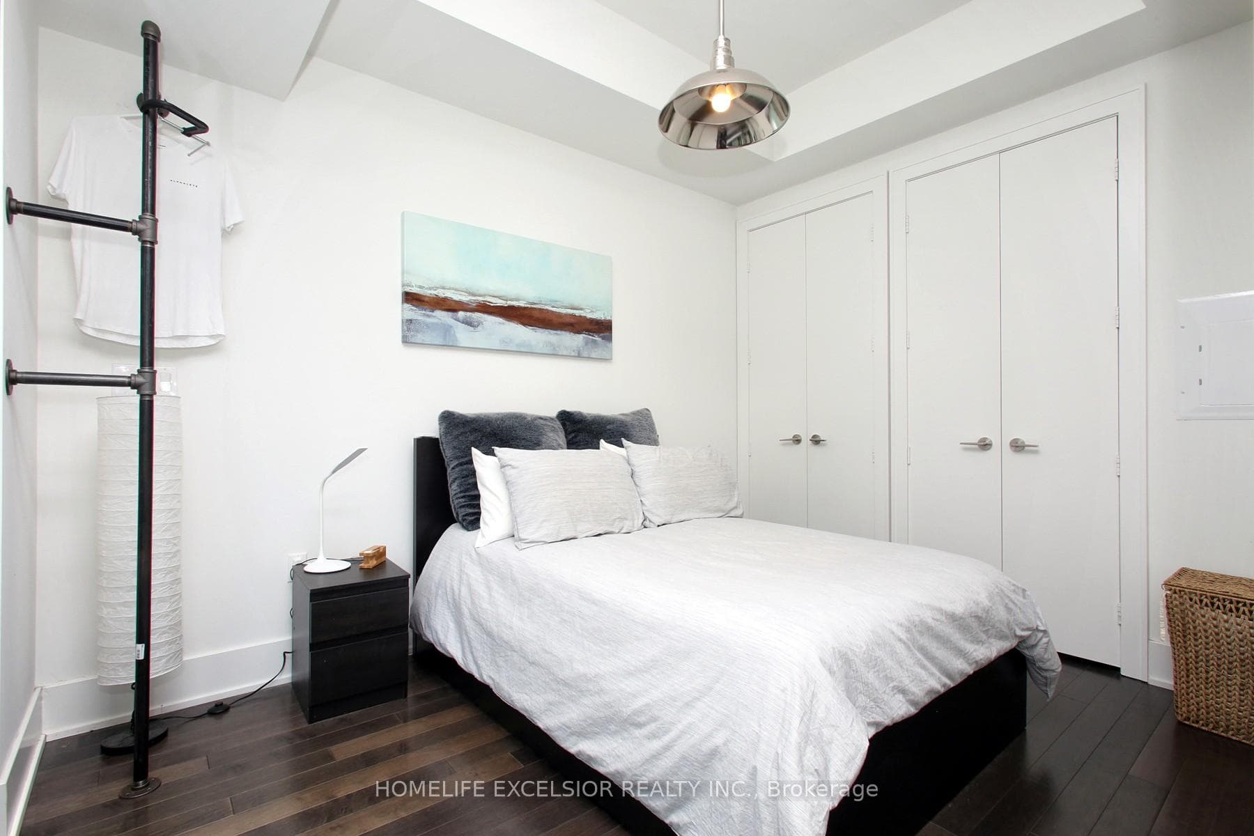 39 Queens Quay Unit 631 photo 7
