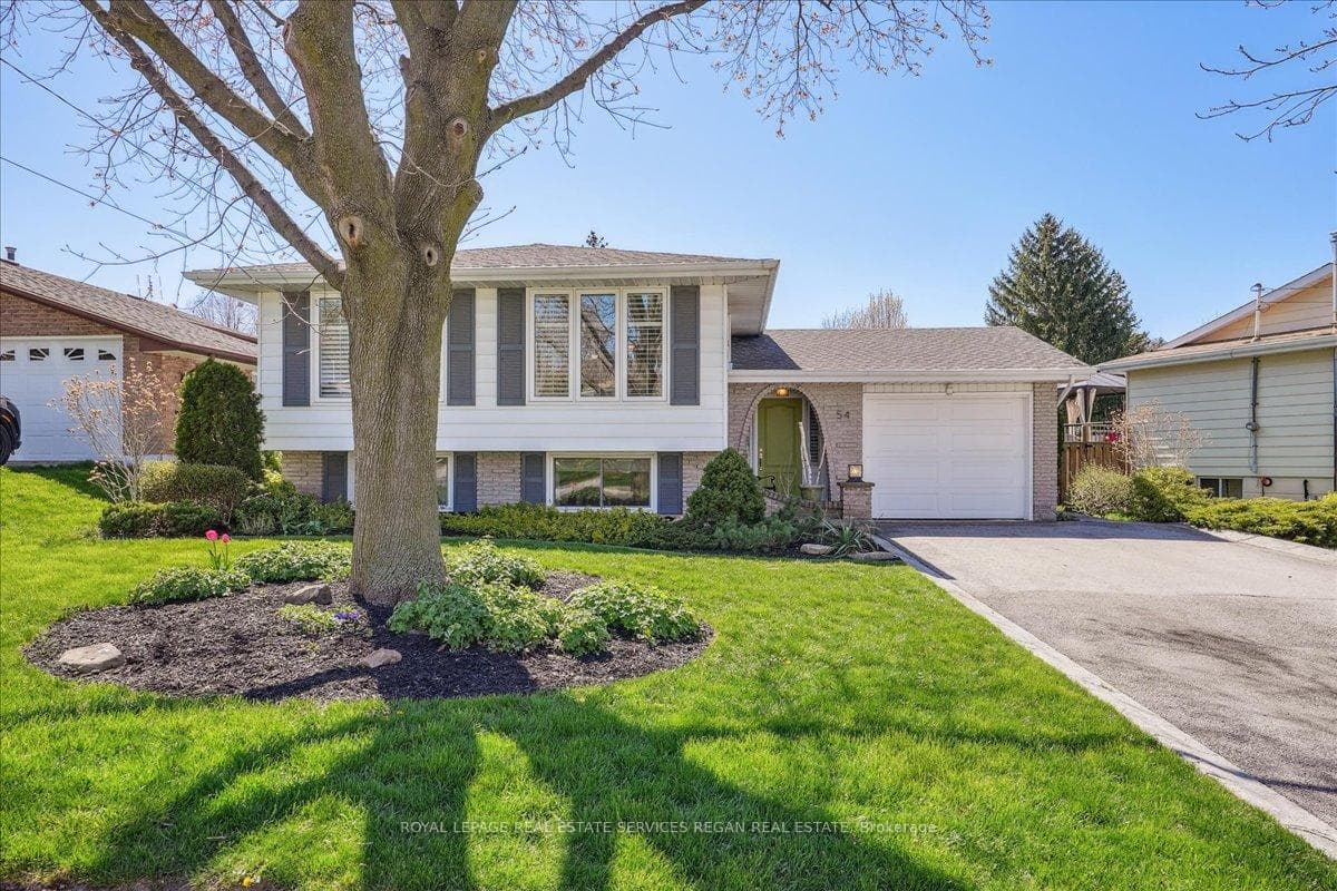 54 Hanover Place photo 2