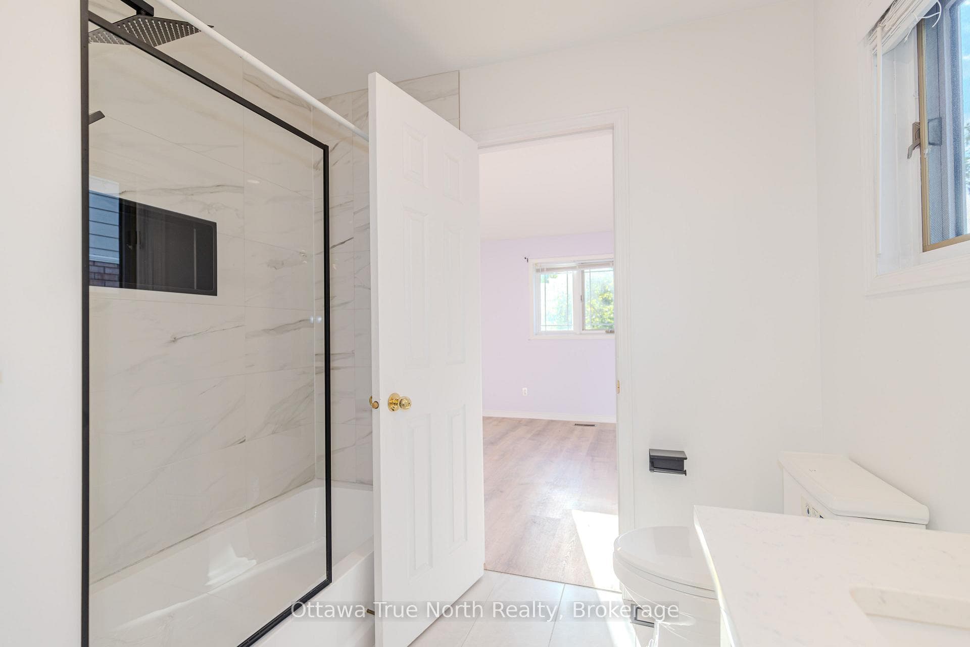 282 Knudson Drive photo 24
