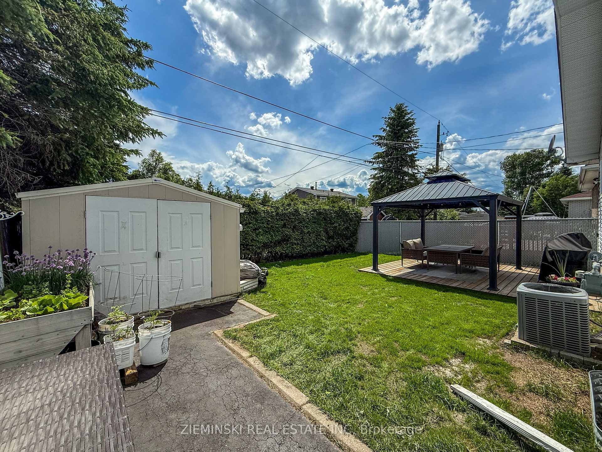 397 Morandin Avenue photo 29