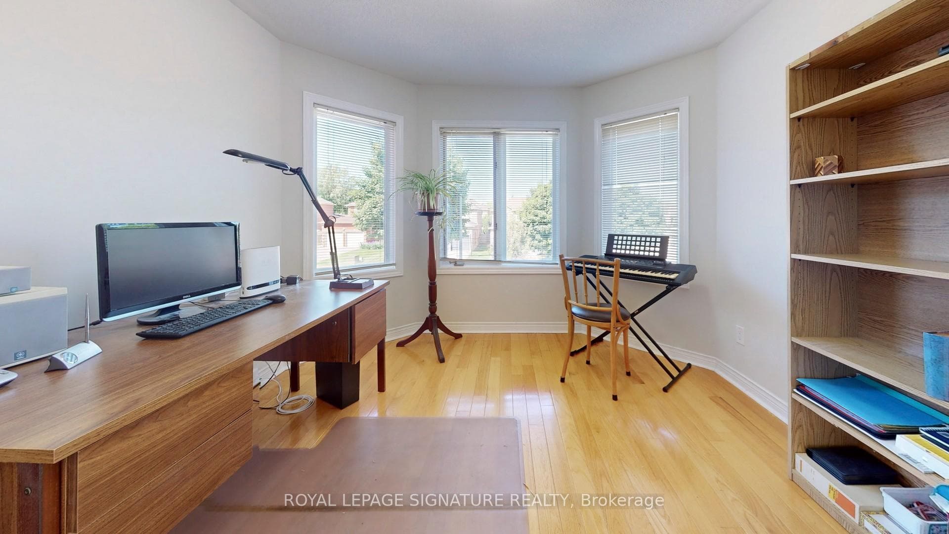 15 Armon Avenue photo 27