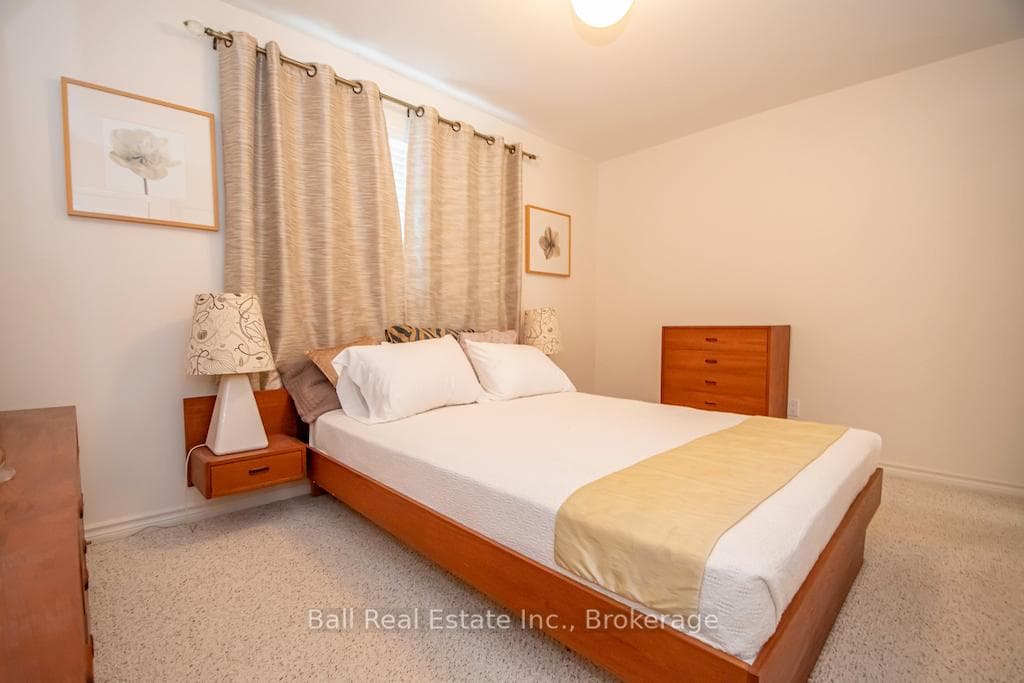 77 Water Street photo 15