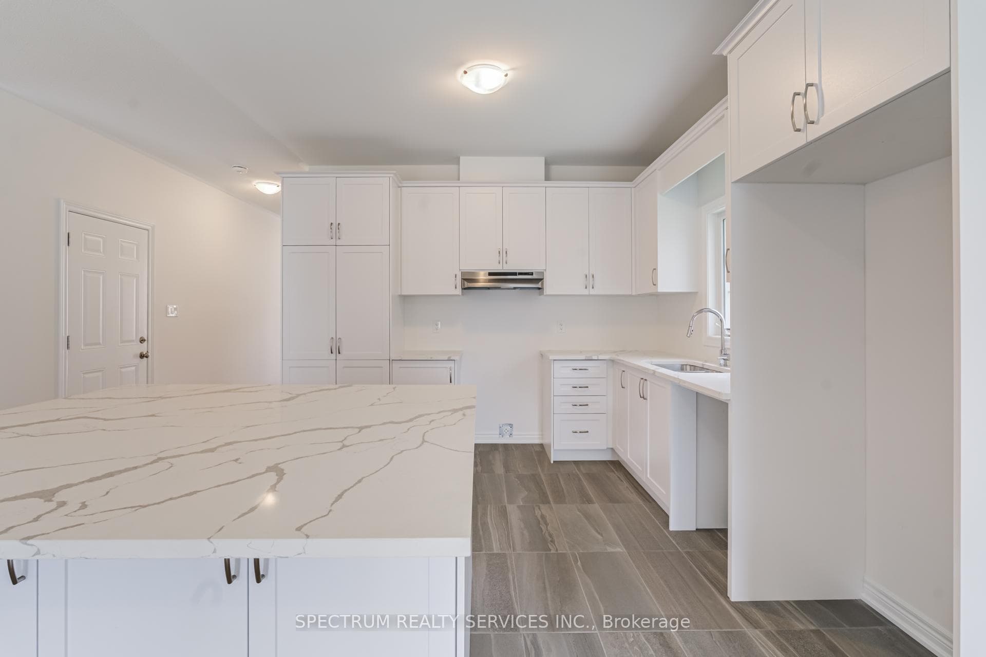 8 Abelia Street photo 18
