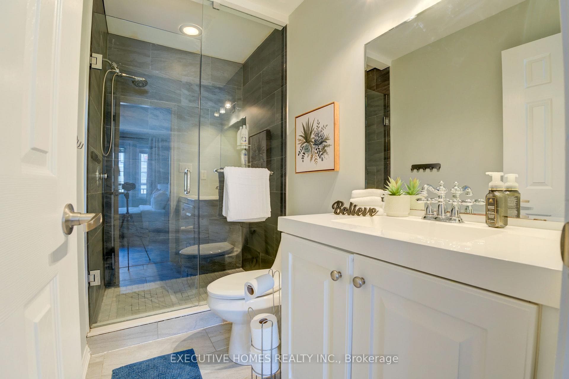 2614 Dashwood Drive Unit 15 photo 35