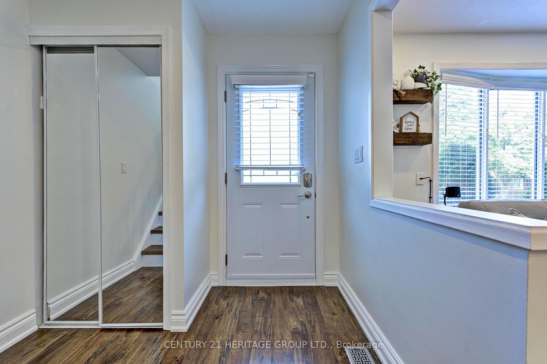 59 Fairway Drive photo 4