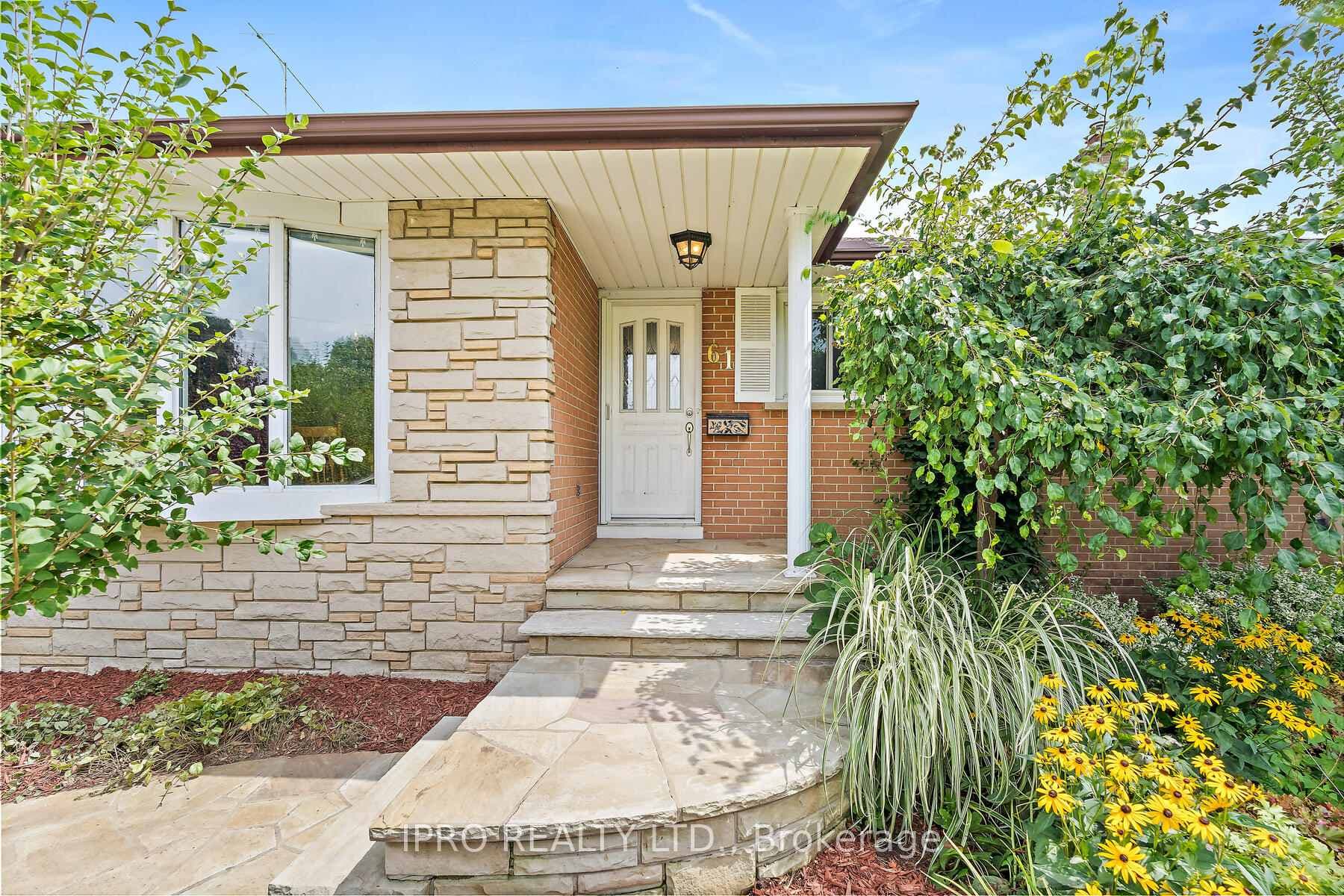 61 Weber Drive photo 4