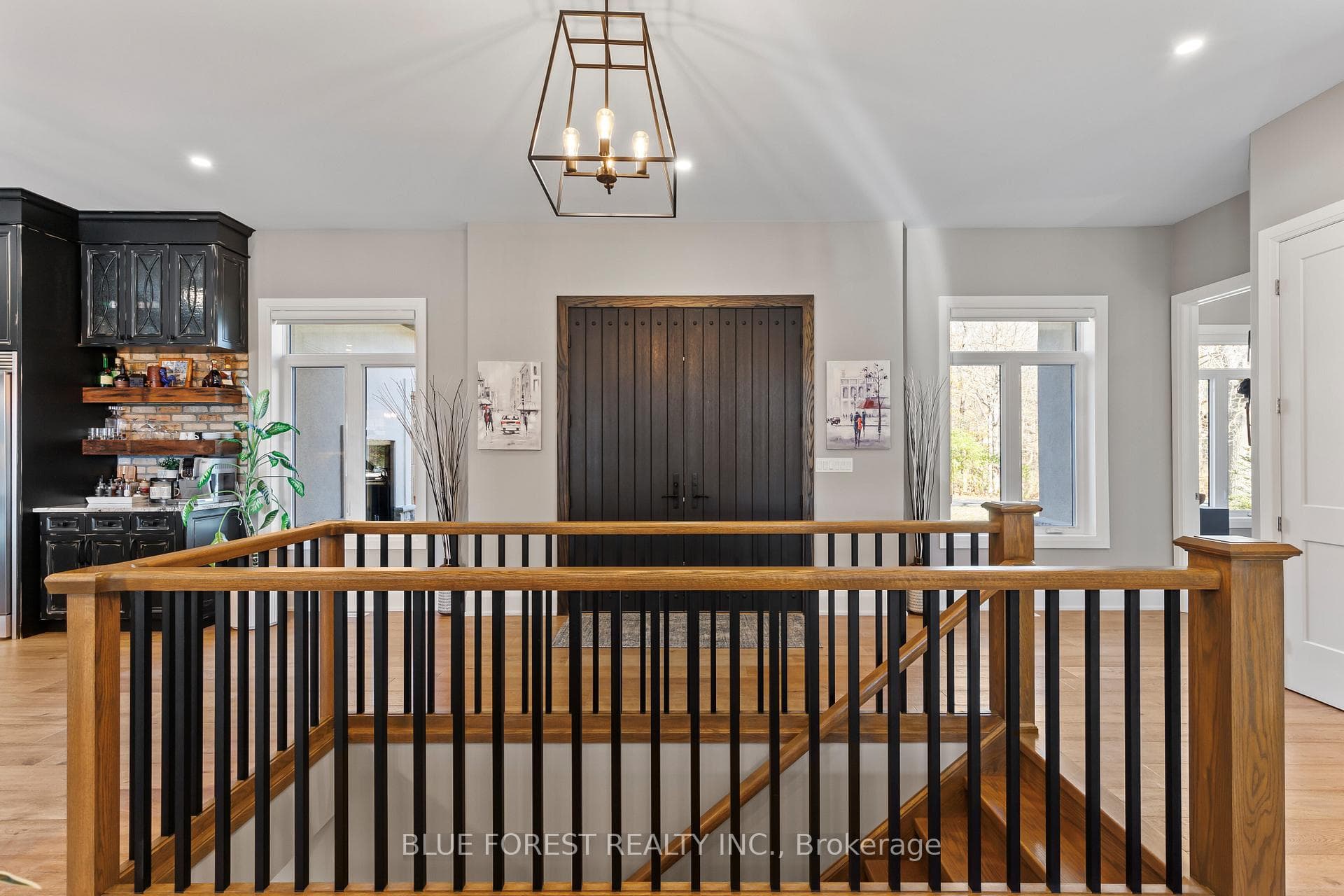 94 Harris Road photo 3