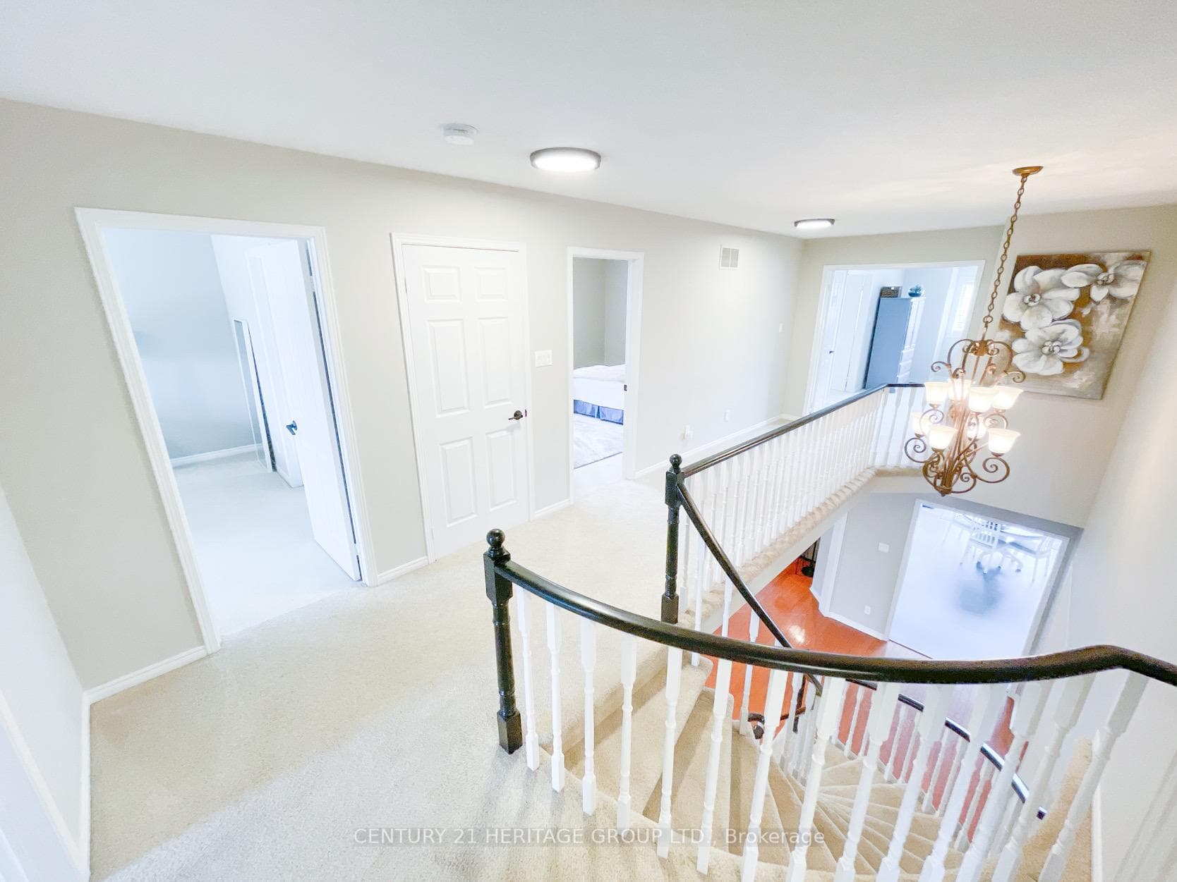 379 Amberlee Court photo 19