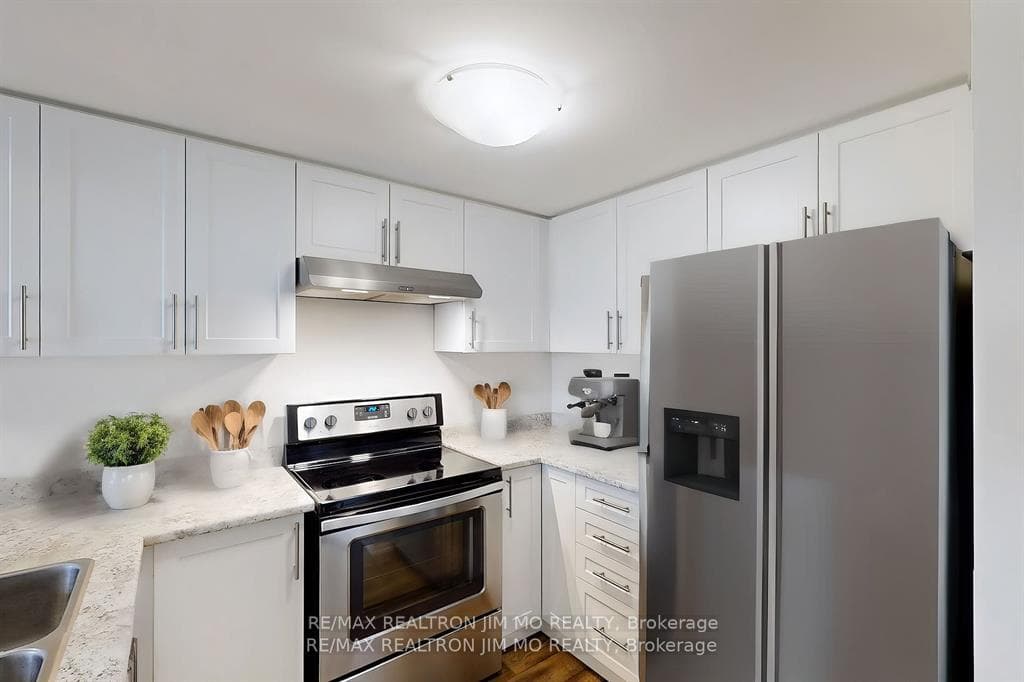 7 Kay Crescent Unit 509 photo 6